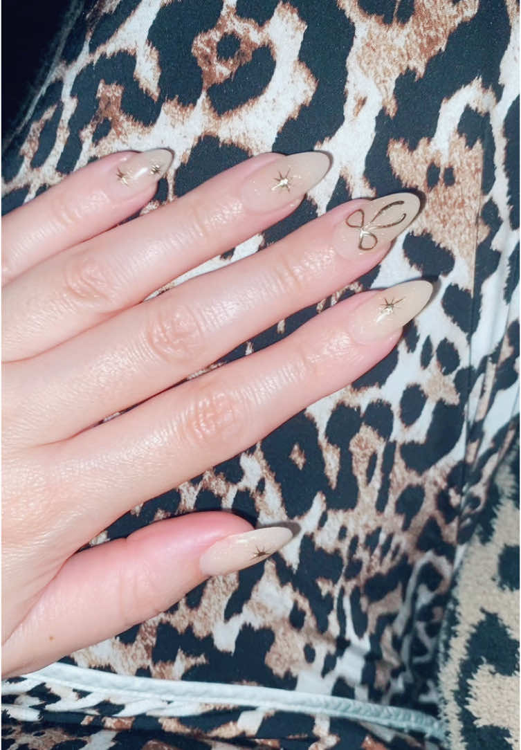 Obsessed ✨🥰 #imstilldoinggood #fypシ #newnails #fyp #nailtok 