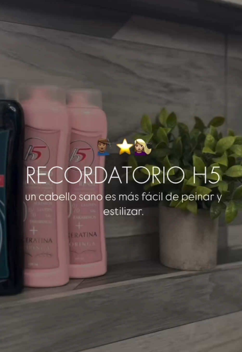 ¡Recordatorio H5! 💙⭐️ Cuant@s por acá amantes de lucir un cabello espectacular y sano? ✨ #costarica #h5haircare #productos #cuidadocapilar