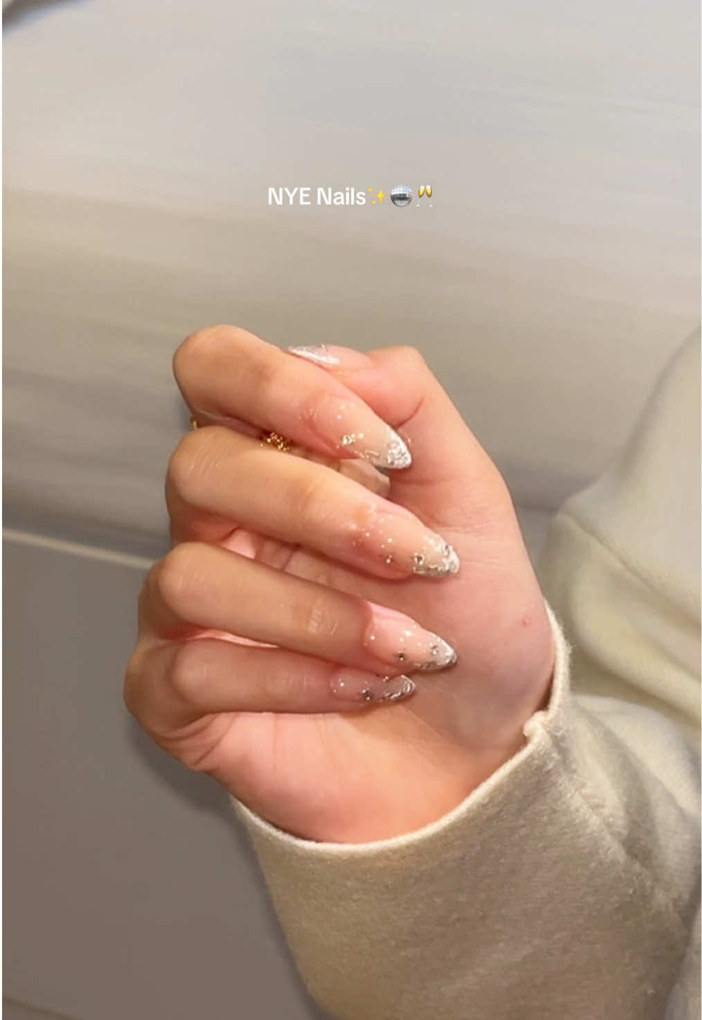 last set before 2025💅🪩✨ #nails #nyenails #nailinspo 