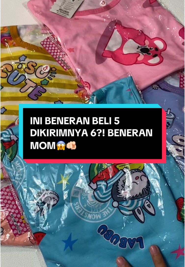 Masih ga percaya kalau checkout 5 dikirim 6? Buktikan sendiri😋🫵🏻 #wibgajian #yearendsale #bajuanakperempuan #diskonakhirtahun #bajuanak #bajuviral #setelananak #xyzbca 