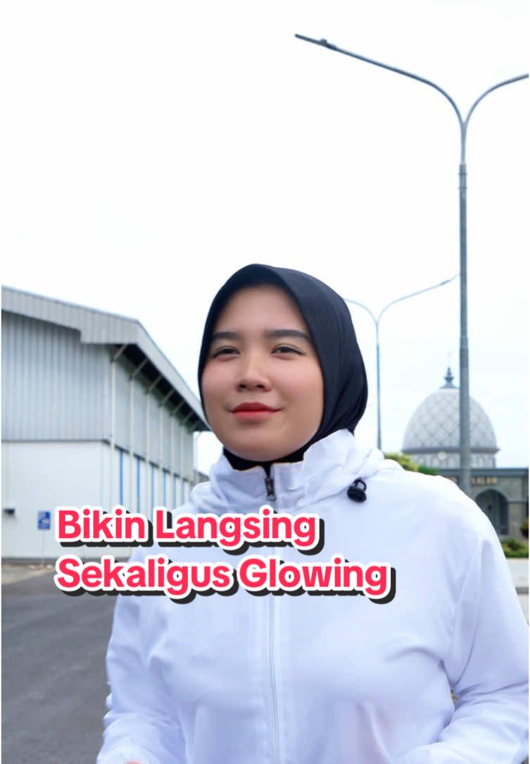 Bisa bikin langsing, sekaligus bikin kulit glowing. Apalagi kalau bukan SR12 Glow Mill 🥰 Yuk buktikan manfaatnya ♥️ #GlowMill 