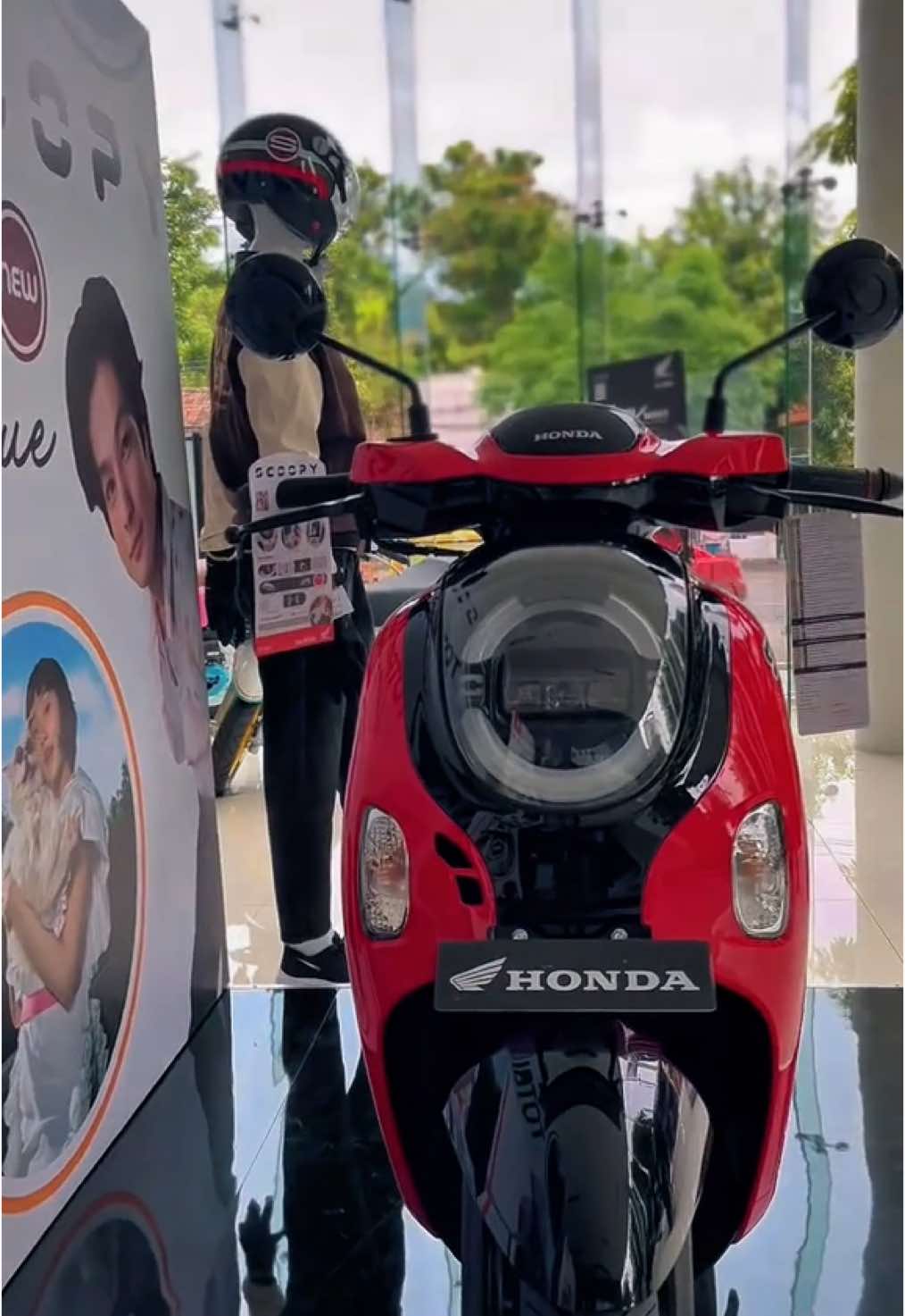 Cinamatic scoopy energetic merah nihh  #scoopy #scoopy2025 #scoopymerah #hondascoopy #honda #CapCut 