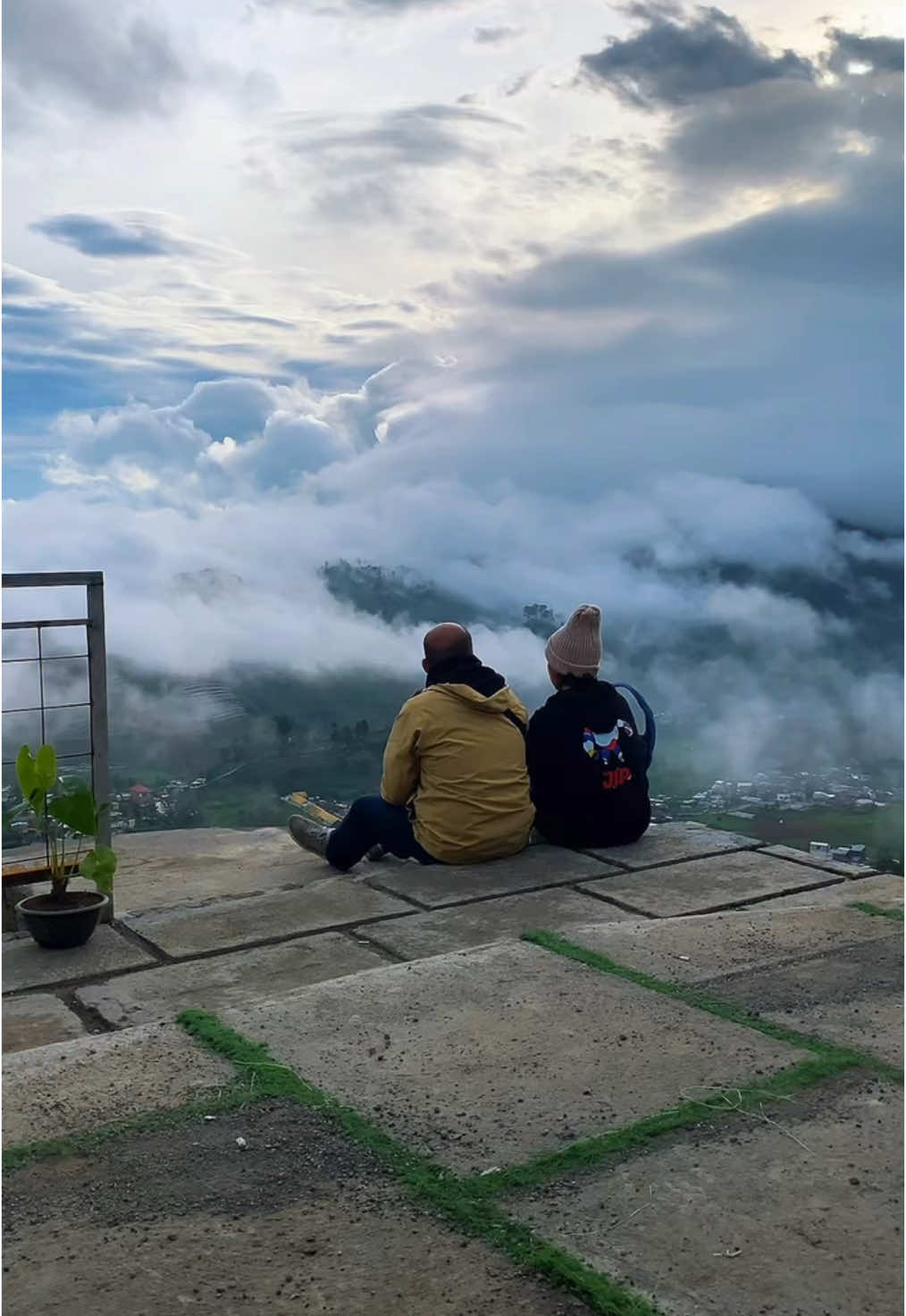 New Pintu Langit Sky view 📍 pintu langit skyview #fyp #fypシ #villapintulangit #pintulangitskyview #dieng #wonosobo #OlahragaTikTok #JelajahLiburan 