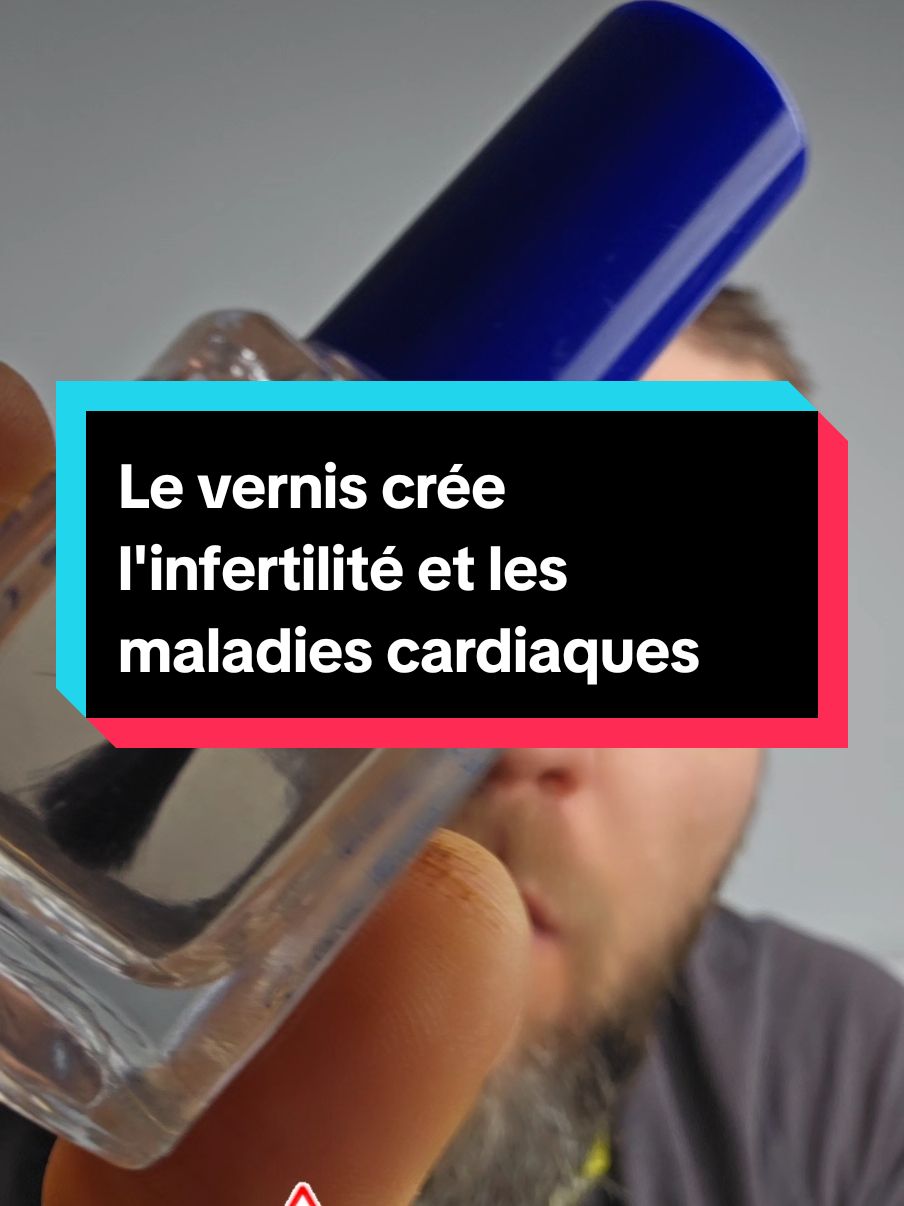 🚨 Le danger caché du vernis à ongles ! 🚨 Tu savais que ton vernis préféré pourrait nuire à ta santé ? 🤔 💅 100+ substances chimiques dans ces petits flacons peuvent : Perturber tes hormones Causer des problèmes de fertilité Tripler le risque de maladies cardiaques 😱 Tes ongles absorbent ces produits et tu les respires aussi... Alors, tu veux vraiment continuer ? ➡️ Découvre pourquoi choisir des alternatives plus saines est crucial ! 🙌 🔗 Partage cette vidéo pour informer un max de personnes. ❤️ Abonne-toi pour plus de contenus santé. #Santé #VernisÀOngles #BeautéNaturelle #Toxicité #AstuceSanté