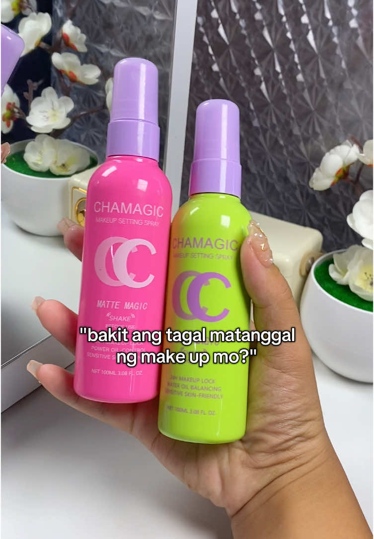 here's the secret for a long lasting make up 🥰 #chamagic #settingspray #makeupsettingspray #tiktokfinds #fyppppppppppppppppppppppp 