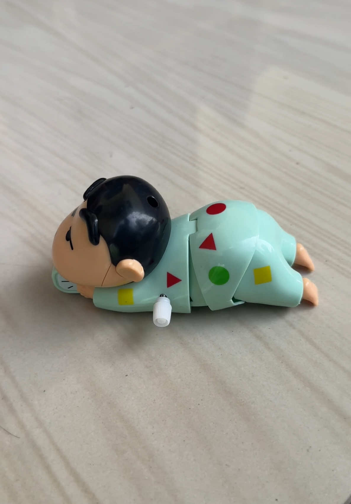 Mainan Shinchan Bergerak Merangkak #shinchan #mainanshinchangerak #shinchanmerangkak #shinchanbergerak #mainanshinchan #mainanshinchanbergerak 