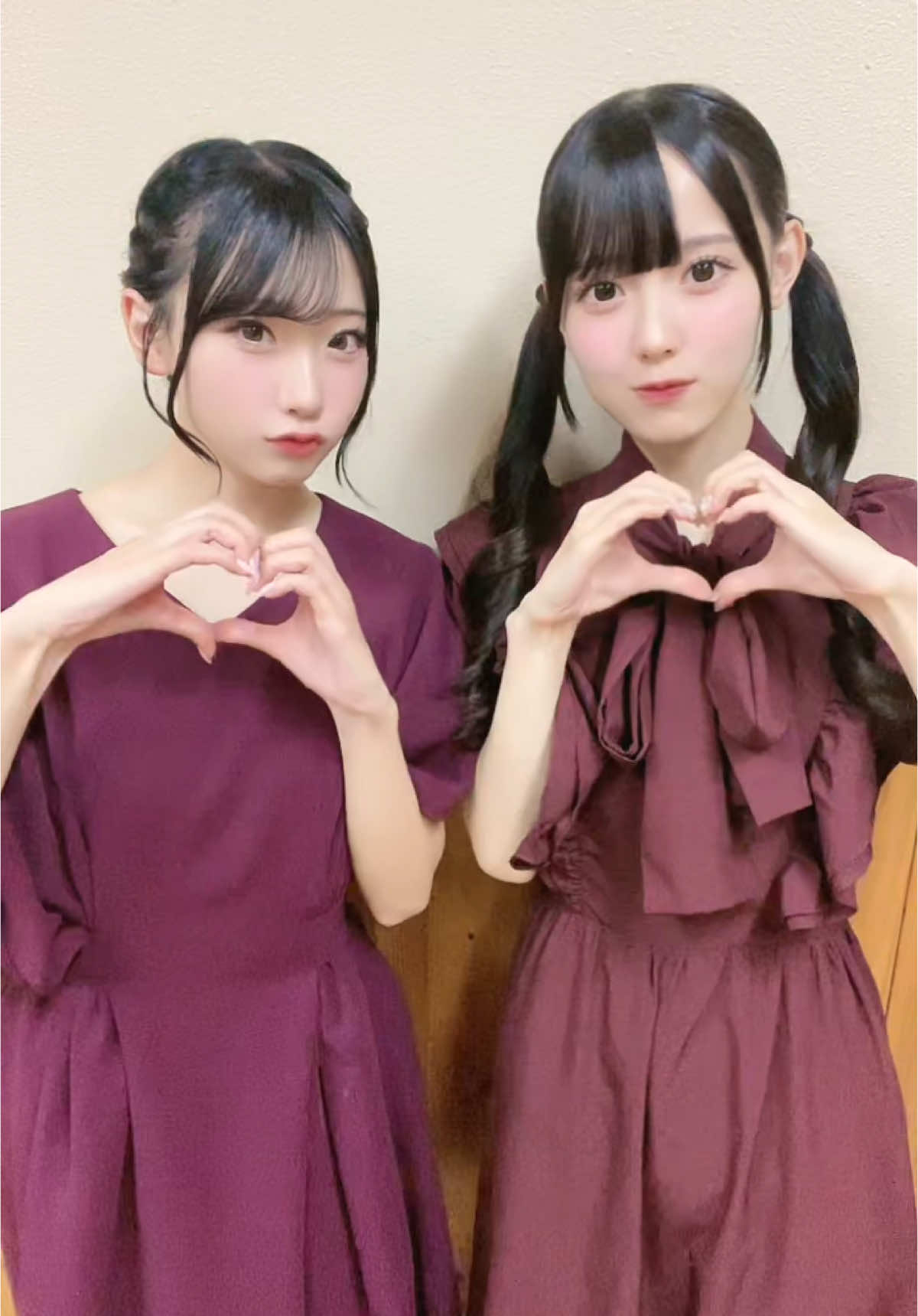 今日は乾燥していたので@松本ももな 🎀 が保湿クリームずっと貸してくれてた🤟 #takanenonadeshiko #idol  ( 🤟🏻 °꒳ ° )🤟🏻Foooooooooooo