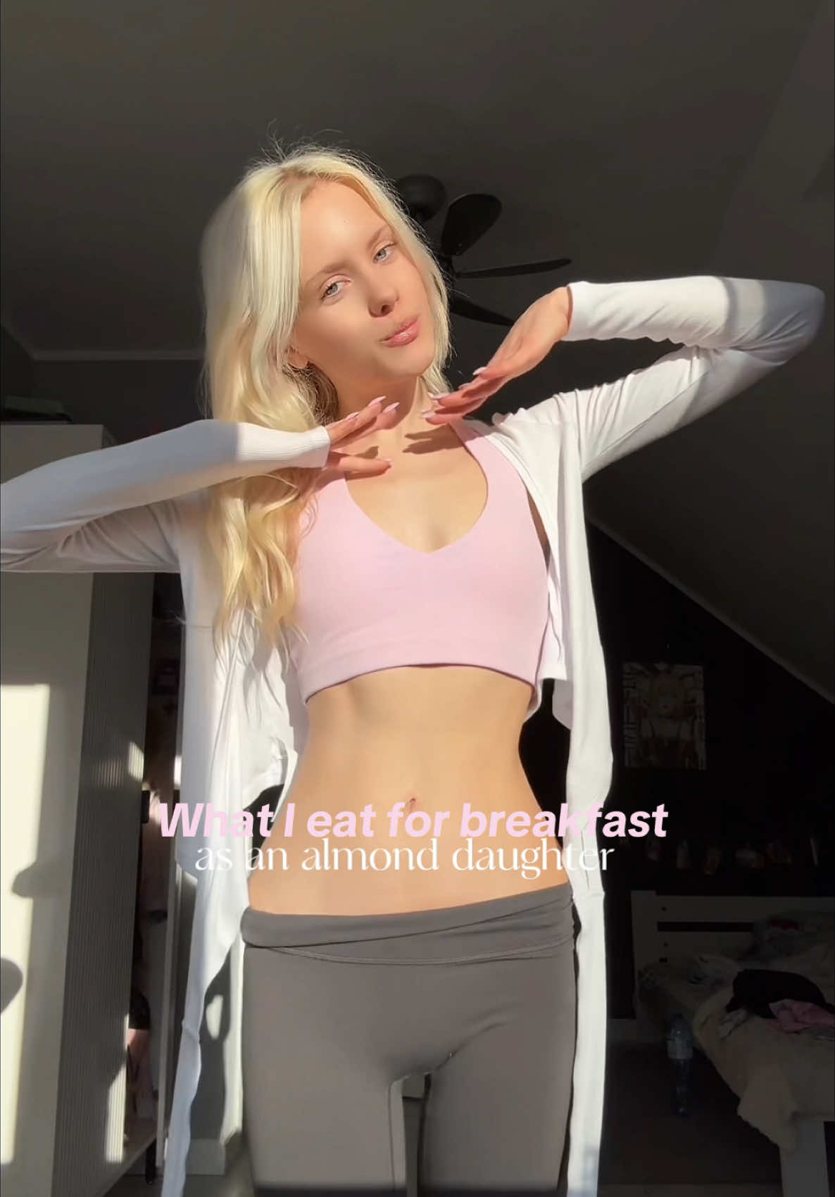 almond daughter healthy breakfast💗 @Fit AI  #fitai #foodinspo #breakfastideas #healthyfood #healthyfoodinspo #healthybreakfast #healthyrecipes #pilates #fyp #wellness #foryou  