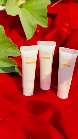 Laneige Radian-c suncream🧴SPF 50+ pa++++ 🧡  #SPF50 #sunscreen #sunscream #lanige #travlefriendly #minisize #sunscreen #@TikTok Bangladesh @TikTok 