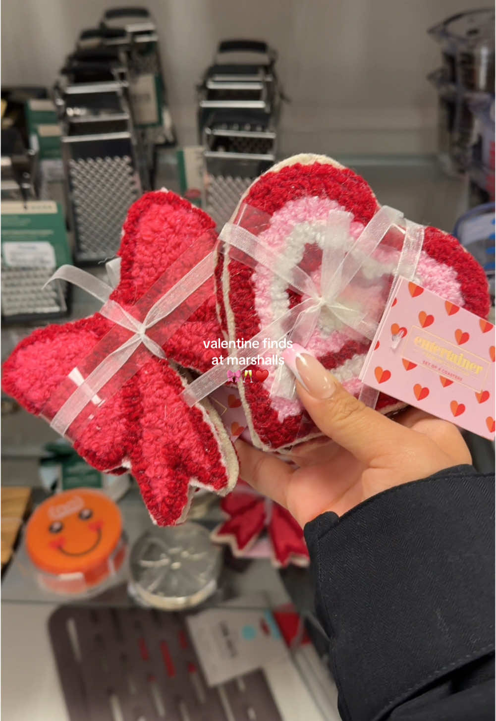 the cutest valentine finds!  I went to home goods, marshalls & tjmaxx this day 🤭 & i definitely found alot more at marshalls. I also found the pink bow glass set at tjmaxx 🥹 i was too excited lol @Marshalls  #marshallsfinds #valentines #ValentinesDay 