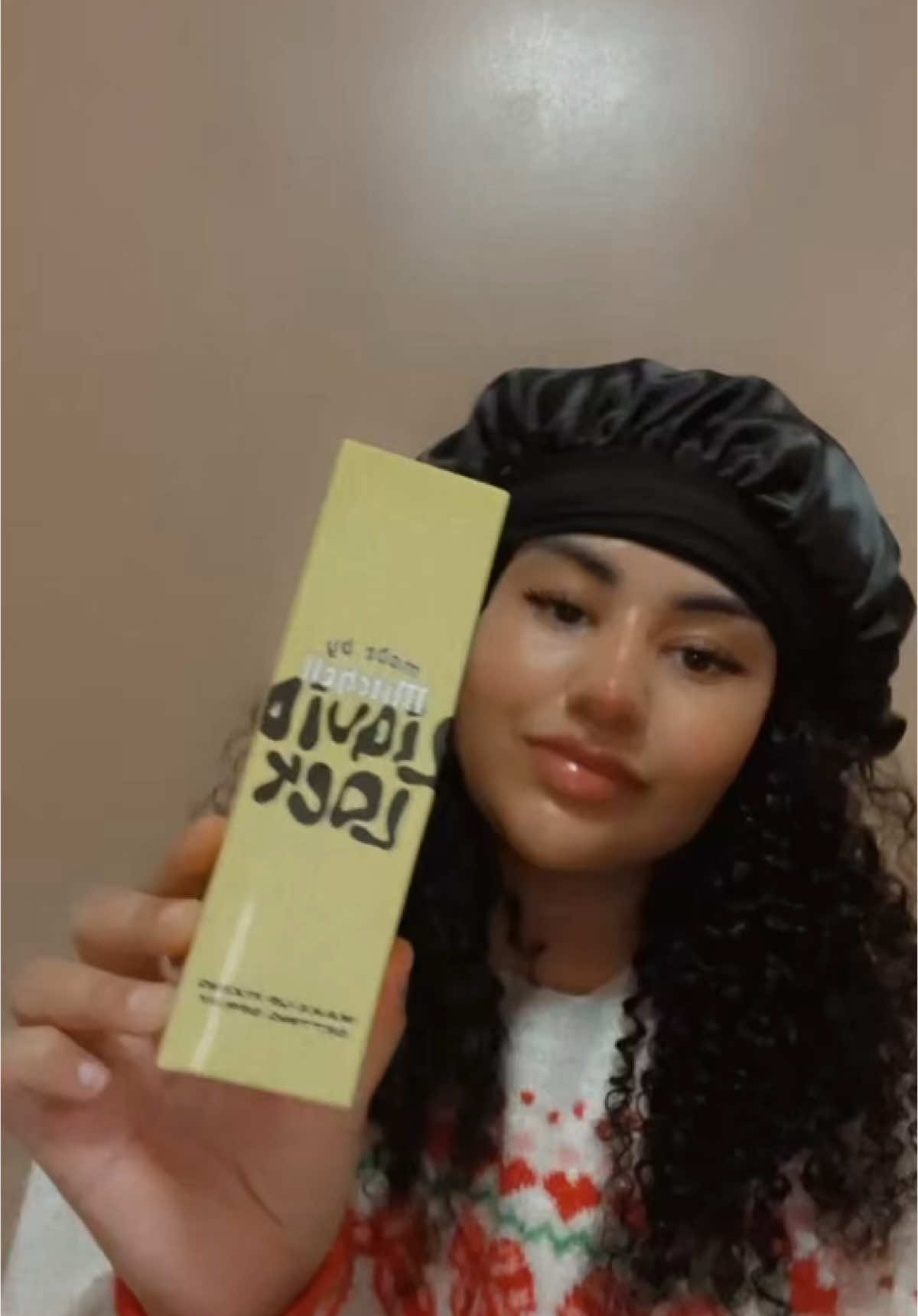 Lock in your flawless look all day long with Liquid Lock by Made By Mitchell! 💦✨ Sweat proof, smudge proof, and totally bulletproof this setting spray keeps your makeup in place through ANYTHING! 💃🔥 Ready for all day perfection? Click the yellow basket below to get yours now! 🔒 #LiquidLock #MadeByMitchell #MakeupPerfection #SettingSpray #FlawlessAllDay #MakeupHack #LongLastingMakeup