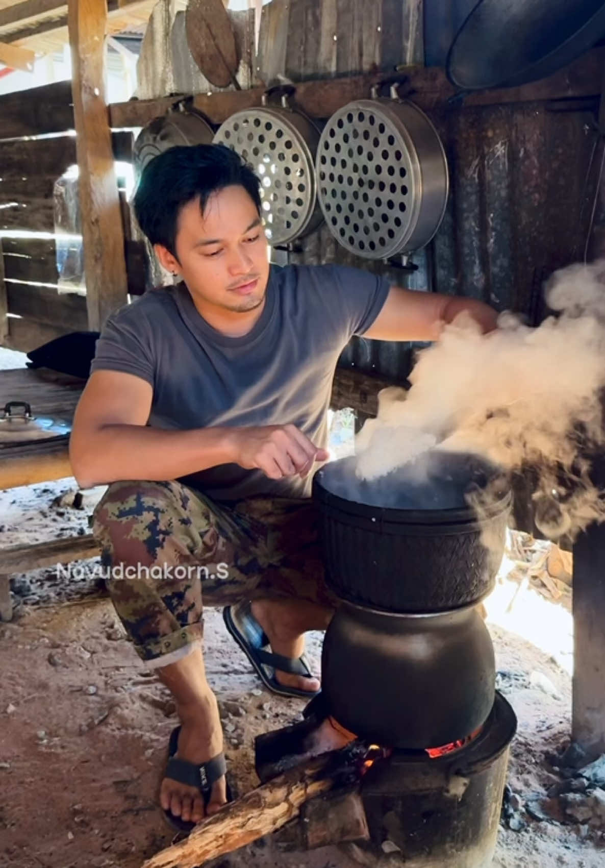 อยู่แบบบ้านๆชีวิตเรียบง่าย แต่ป่าวหรอกแก๊สหมดฮ่าฮ่าฮ่า