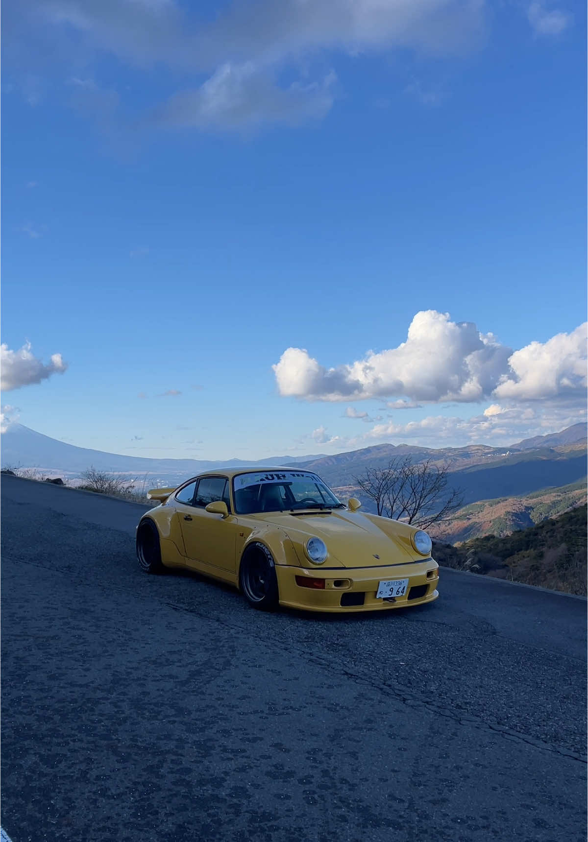 RWB chasing in Fuji’s surrounding touges 