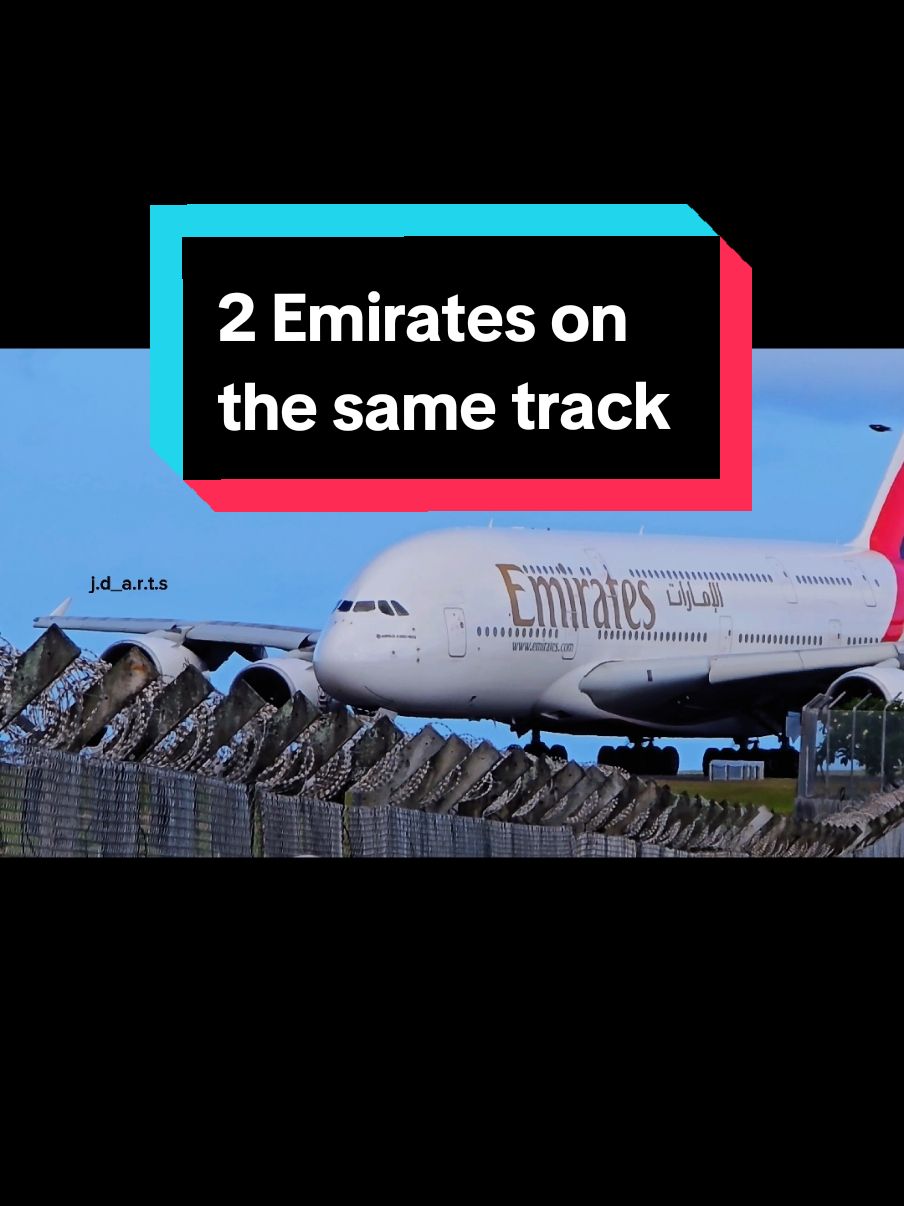 2 Emirates on the same track 🫨 #fyp #viral_video #mauritius🇲🇺 #emirates #aviation 