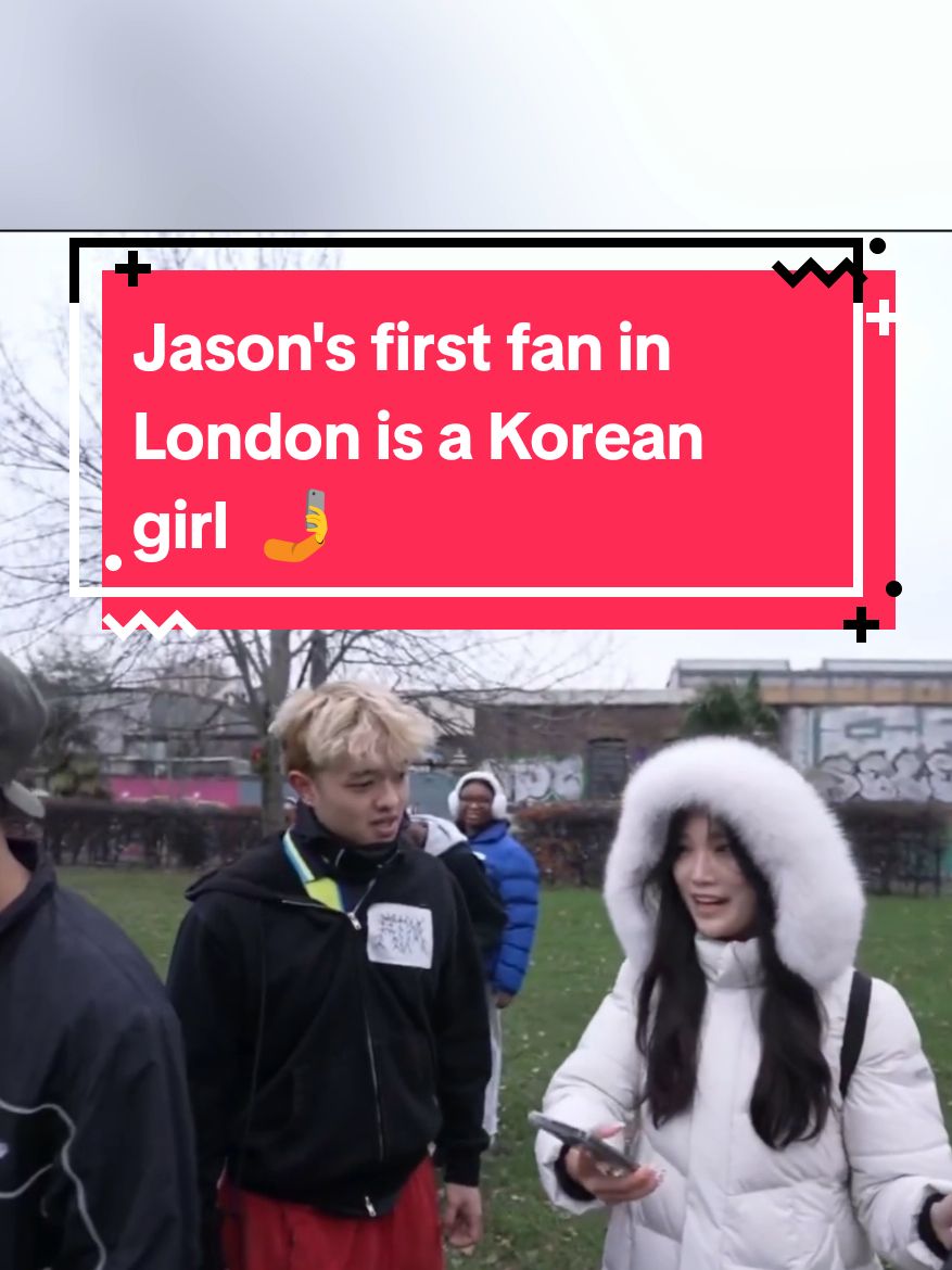 Ron thought she was here for him 😭😂 #stableronaldo #angryginge #jasontheween #football #korea #london #uk #twitch #livestream #fyp 