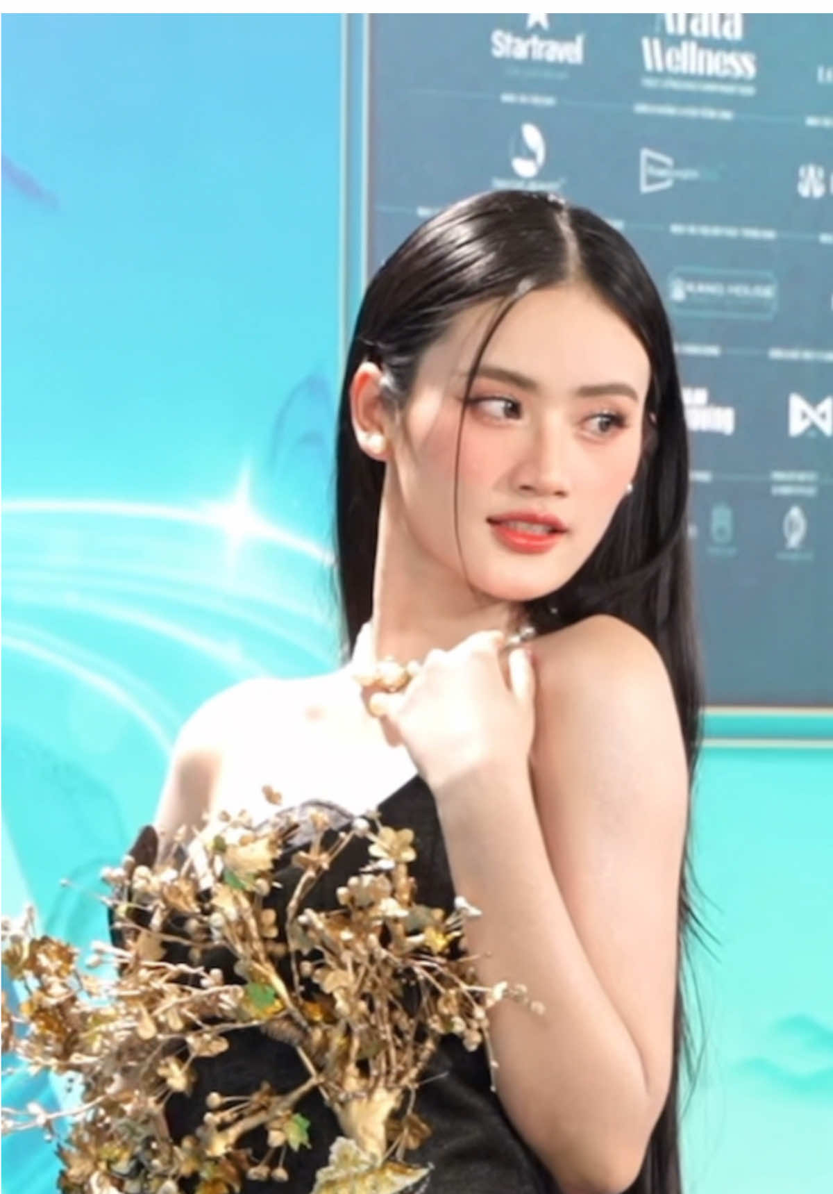 Miss World Việt Nam 2023 - Huỳnh Trần Ý Nhi xuất hiện nhẹ nhàng tại Chung kết Hoa Hậu Quốc Gia Việt Nam 2024 #huynhtranynhi #missworldvietnam #hoahau #hoahauquocgiavietnam2024 #2025 #fypシ #bonghau_team #banhpia_team #dien_dan_hoa_hau #beauty_team #2024 #xuhuong #__❤️__loveyourself #MW 