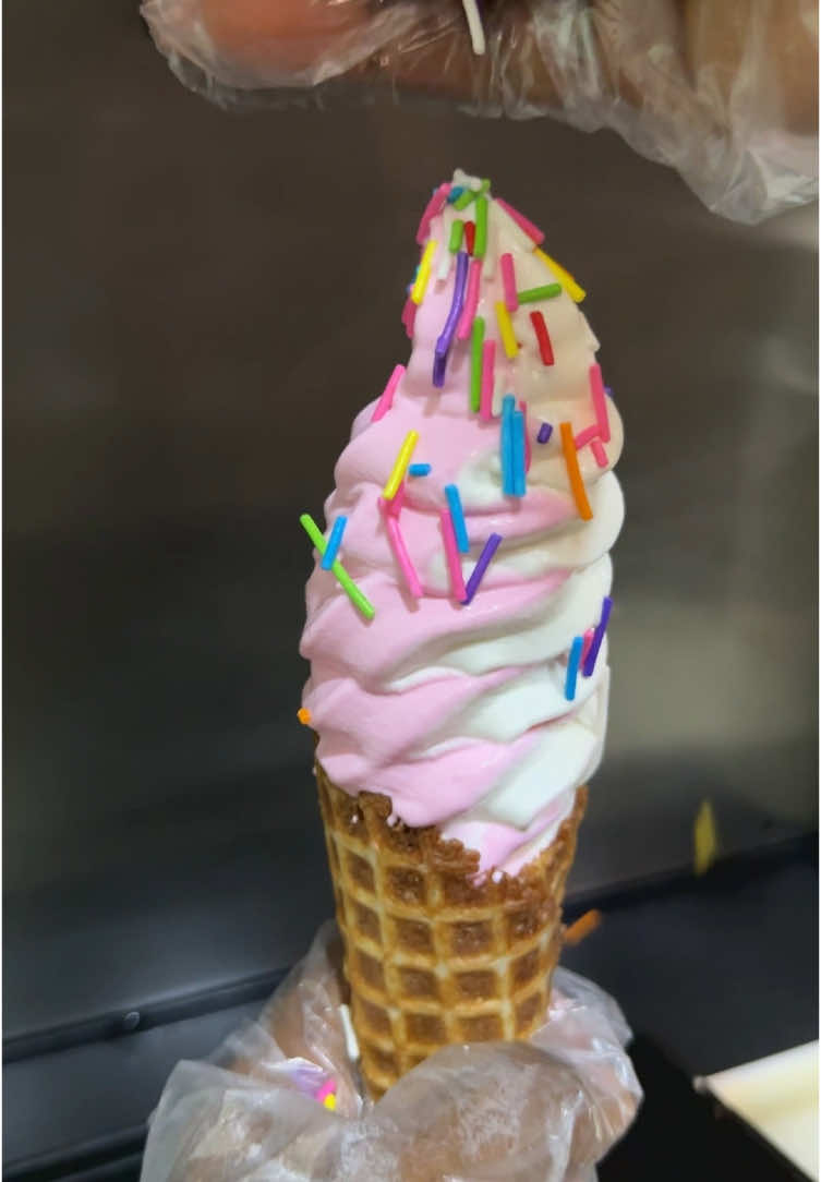 Craving a delicious icecream ?🍦😋  Call us for delivery at 0393261555 or 0393261666 and 0700175832 Come visit us at Kampala Road Cargen house Opposite of Uganda House. #icecreamlover #sprinkles #sweettooth #delicious 