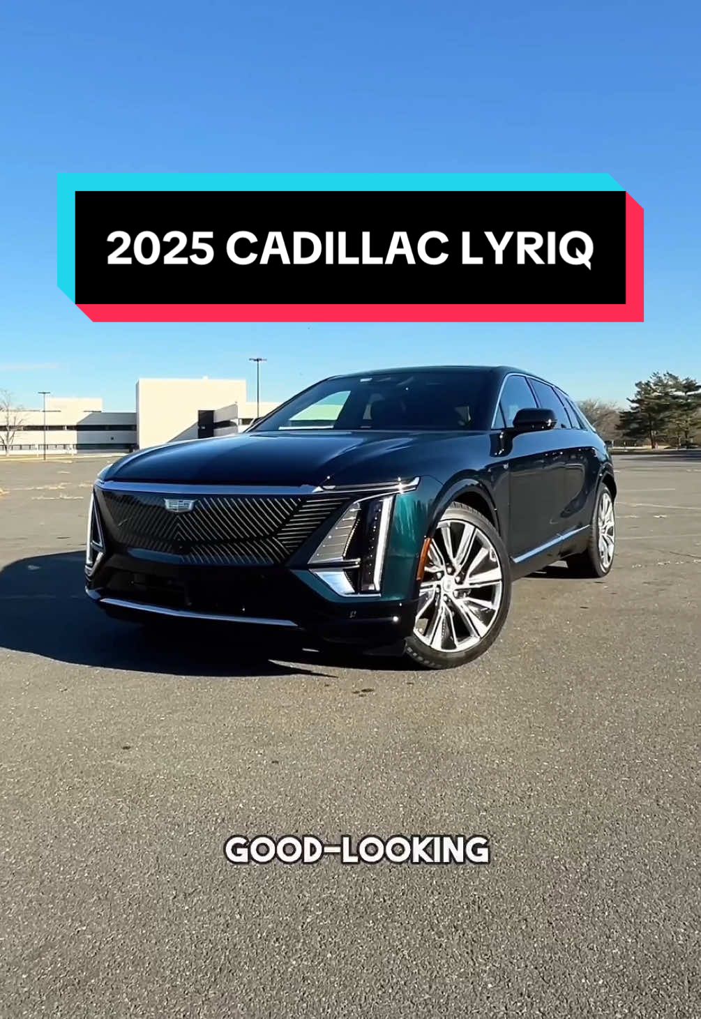 The 2025 Cadillac Lyriq does Apple CarPlay the best #cadillac #lyriq #applecarplay #cartok #carcommunity #carsoftiktok 