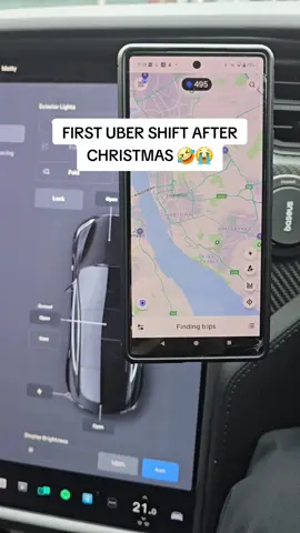First shift after christmas and Im going out on Uber haha so far its very quiet no offer but its the quiet time between christmas and new year 🤣🤣😭 wish me luck #christmas #newyear #uberdriver #uber #earnings #2024 #2025 