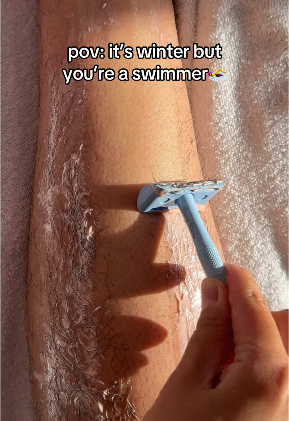 swimmer struggles🫠 #shavingtips #smoothshave #shavinghacks #razorbumpsolutions 