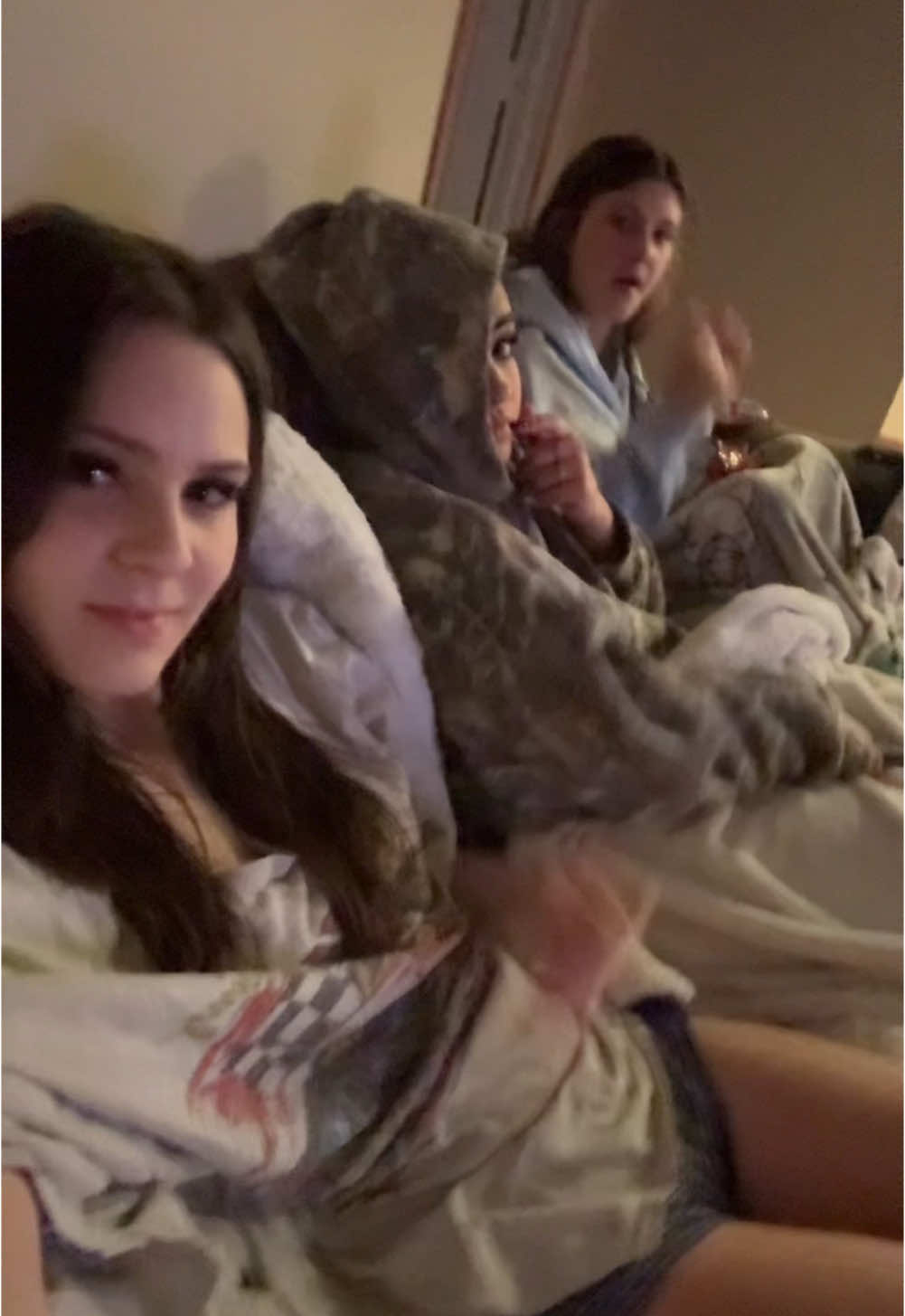 sleepover!!!👯‍♀️👯‍♀️