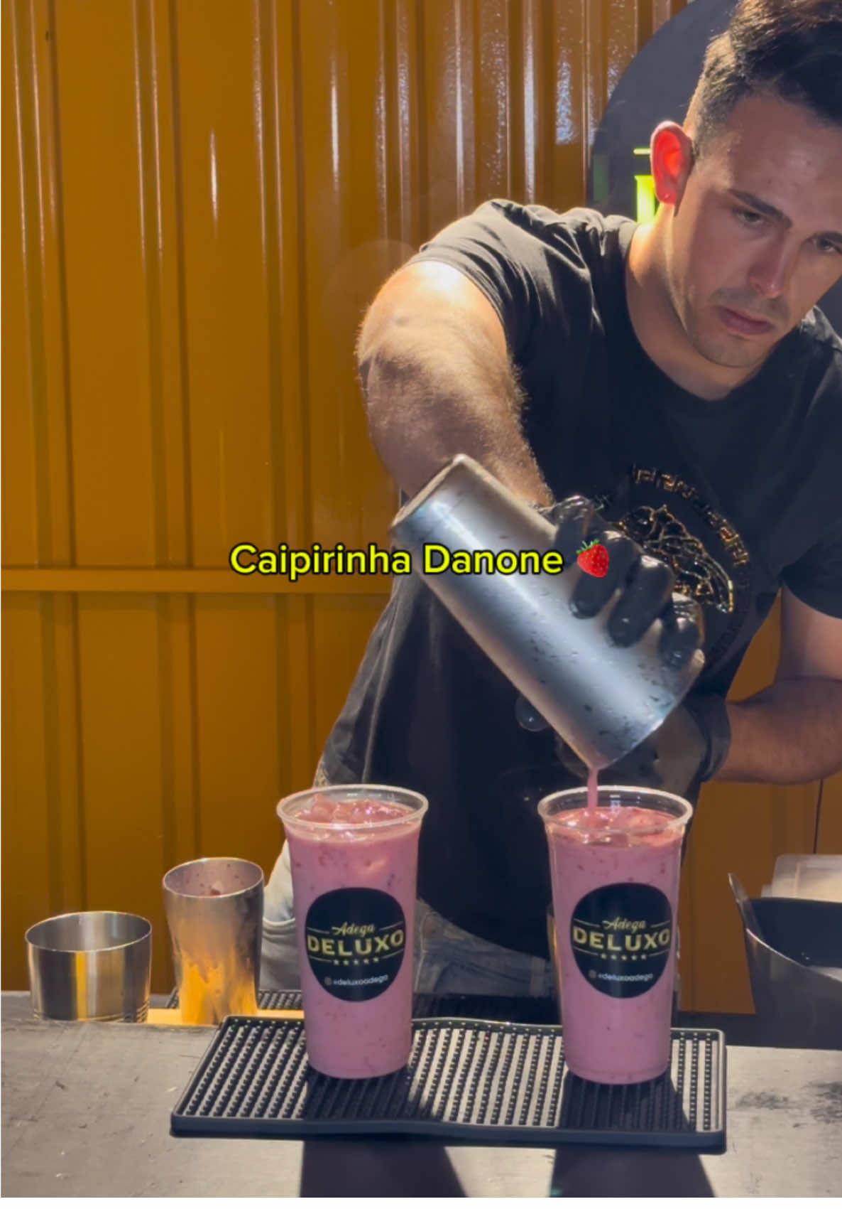 Caipirinha Danone!🍓🤌 #drink #caipirinha #viral_video #fyp 