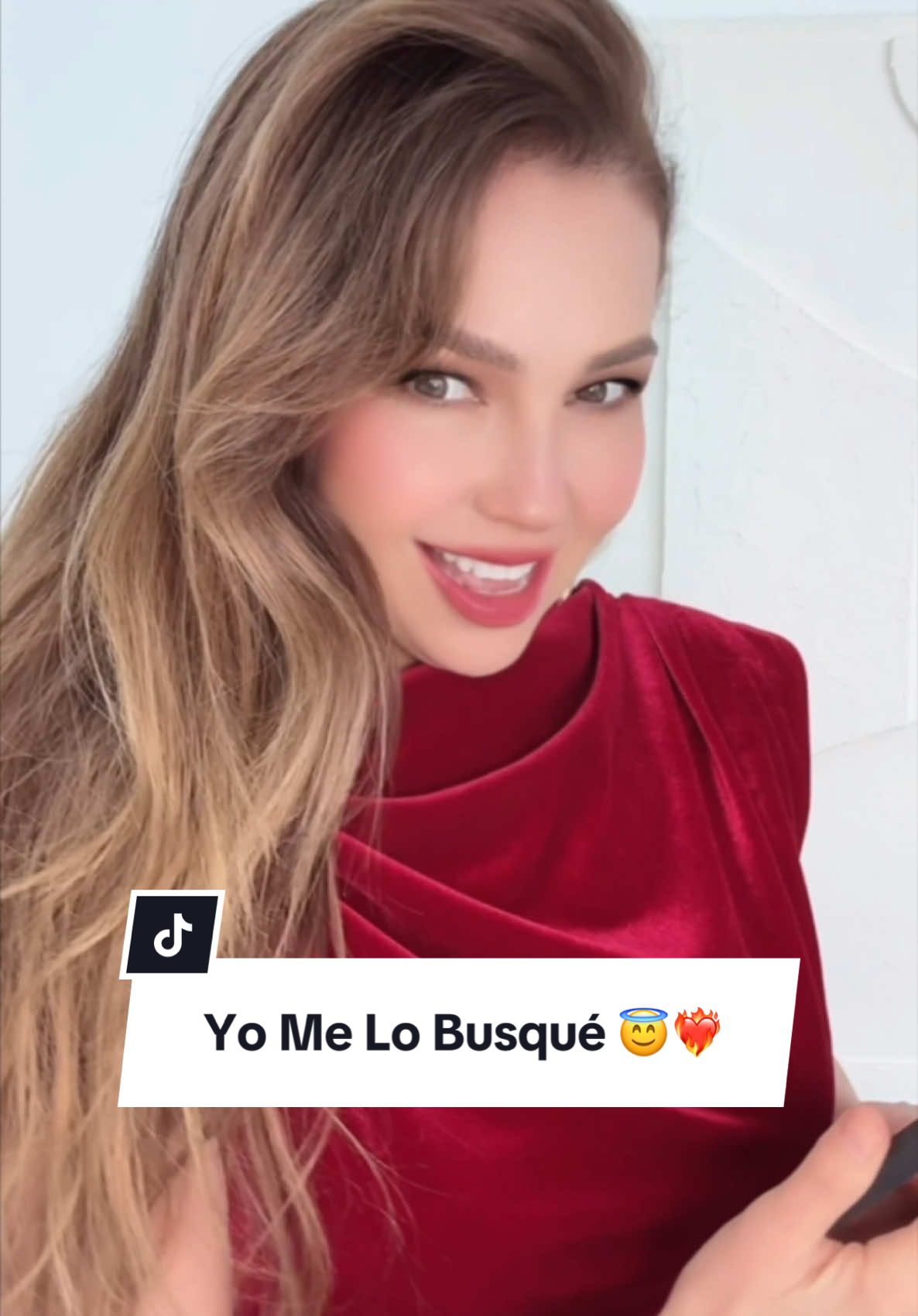 ¡Les tengo una sorpresa, bellezas mías! 😍✨ ¡Mis queridos @angelesazulesmx y yo les tenemos algo preparado para empezar el 2025 con todo! ❤️ ¿Listos? 👀 #Thalia #YoMeLoBusqué #NuevaMusica #ParaTi #Cumbia  