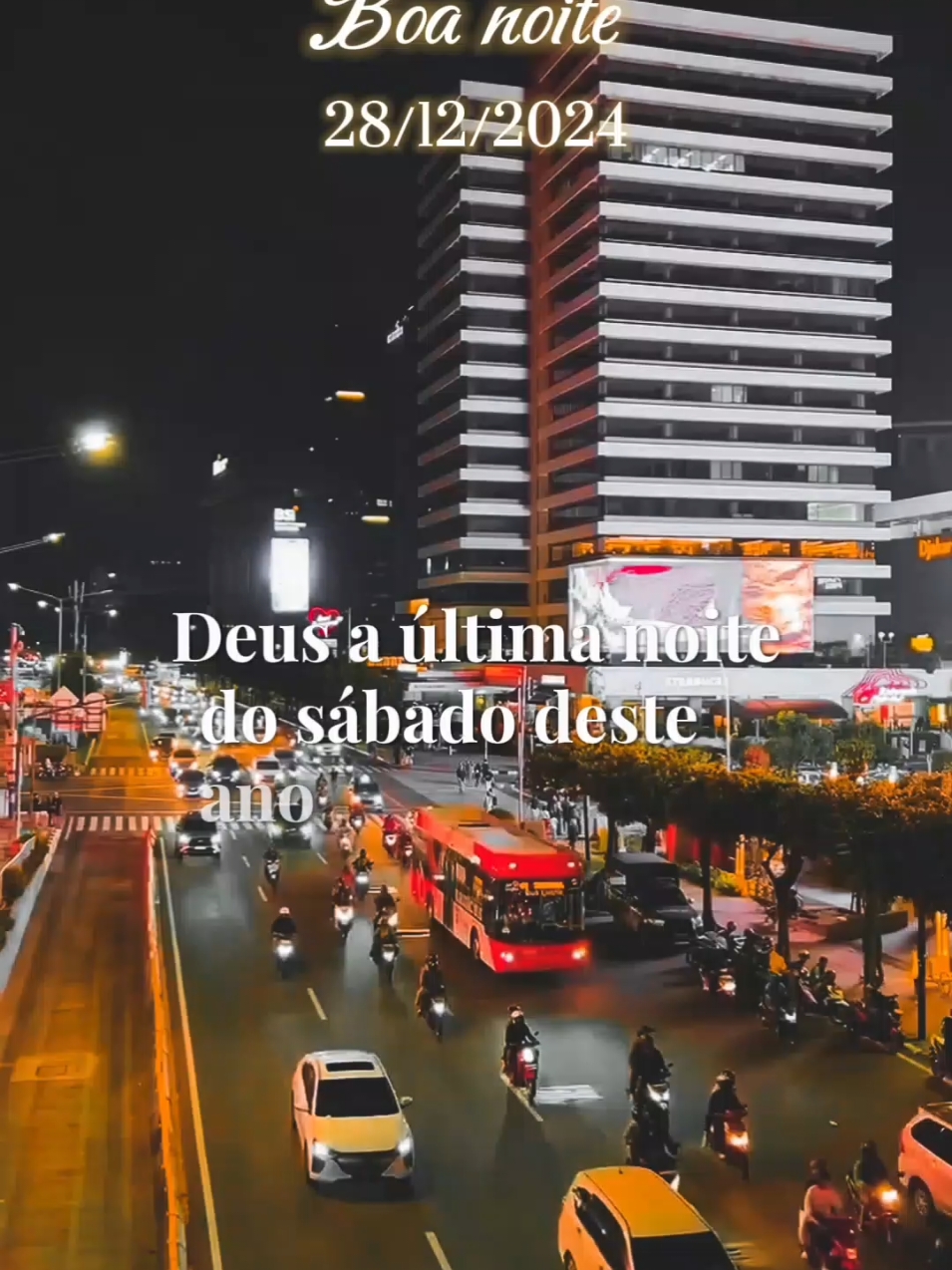 Boa noite, Deus. ✝️❤️ . #oração #bençãos  #boanoite #sábado  #gratidão  #reflexão #status  #motivação 