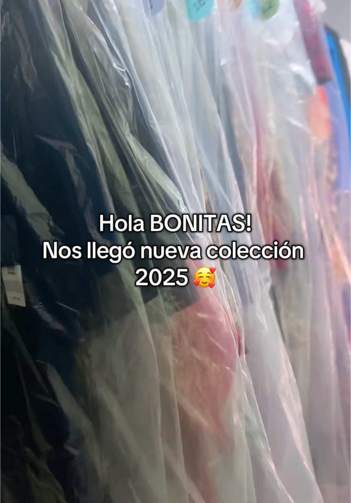 Nueva colección en tallas Plus 2025 🤩.                                                      📍Ubicación: Edmundo Carvajal y el cóndor (Quito-Ecuador) sector el bosque, visítanos en Flor Shamb Boutique 🥰.           #quito_ecuador🇪🇨 #vestido #nueva#coleccion #elegante #dama #ropa #2025 #tallasgrandes #conjuntos                                               