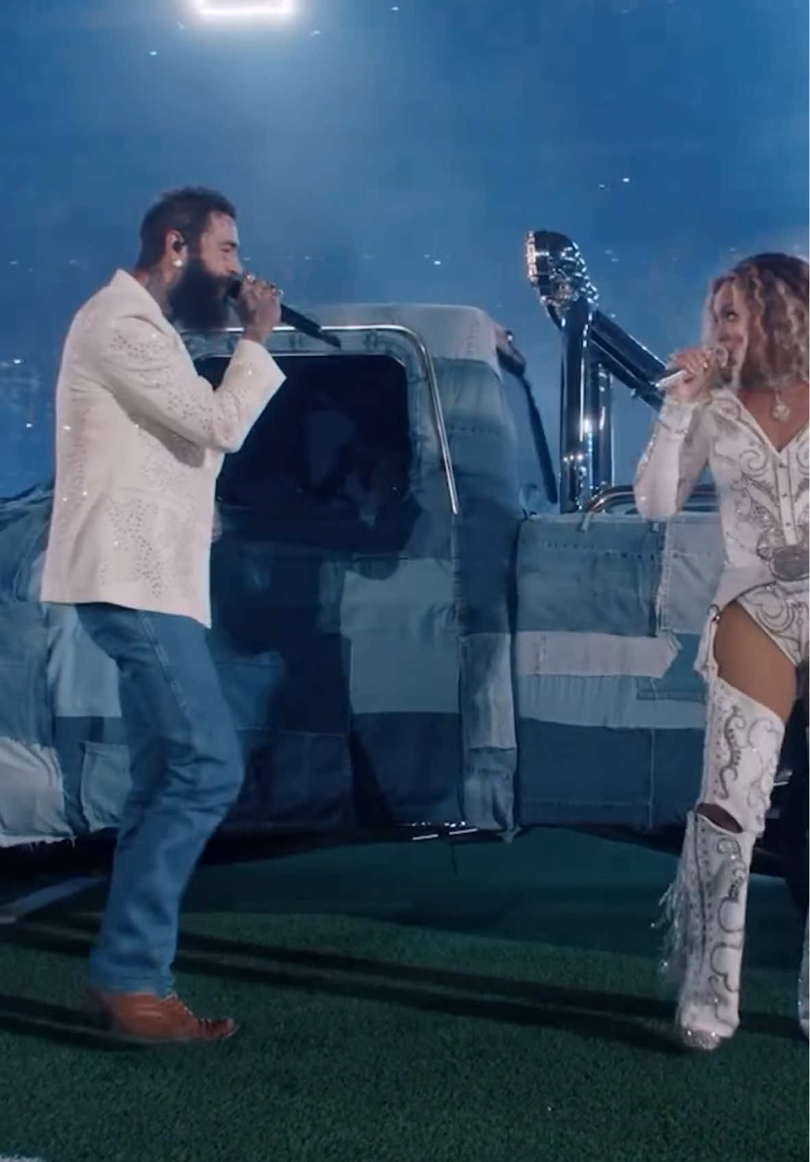 this duo crushed it #beyonce #postmalone #nfl #beyoncebowl 