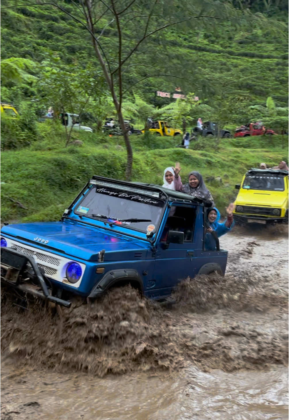 #jeepkemuning #offroadkemuning #offroadkemuning #cakralawujeepadventure_ #jeepwisata 