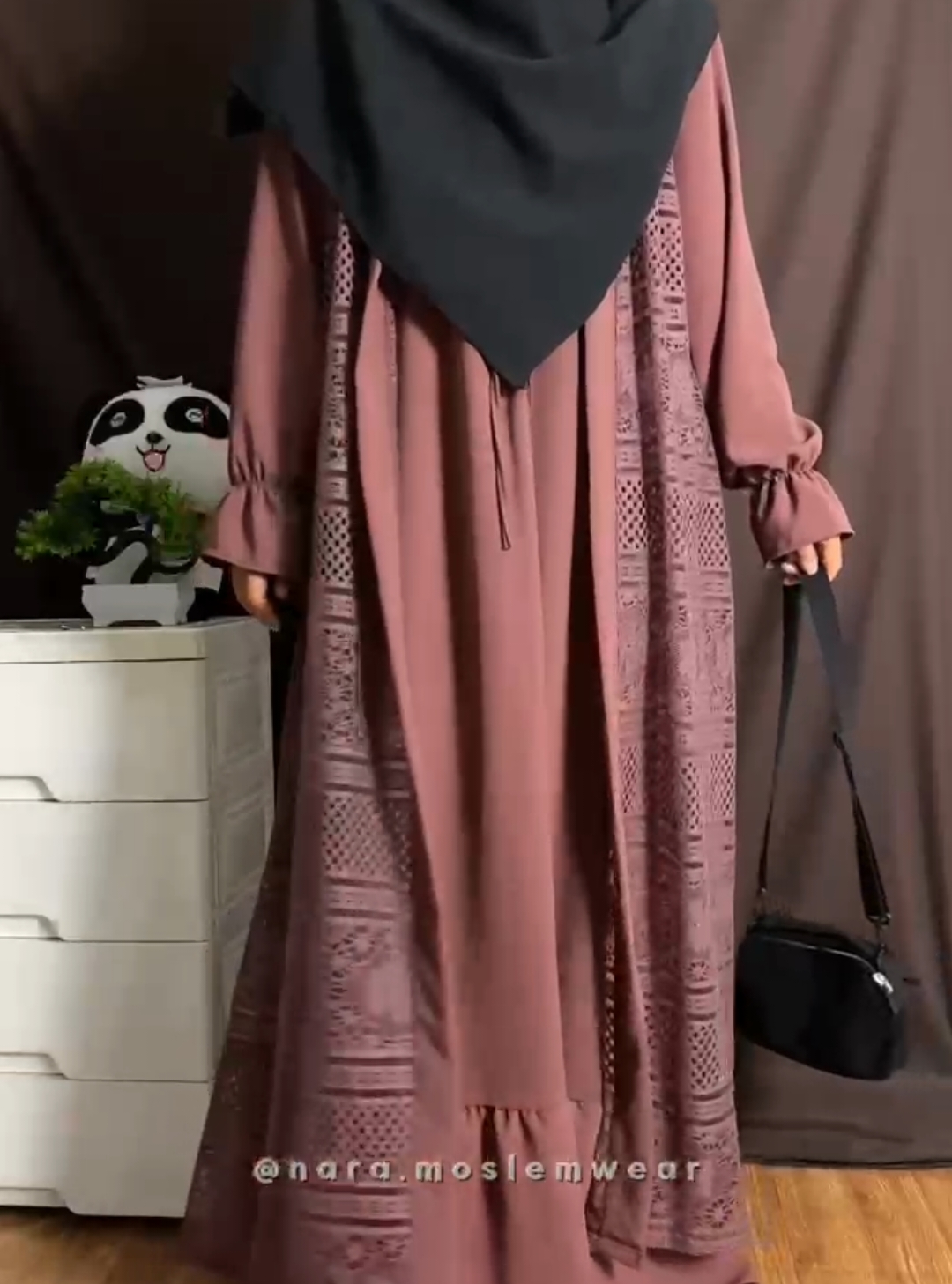 Gamis secantik ini 90ribuan aja, masya Allah #gamiscantik #gamislebaran #dresslebaran 