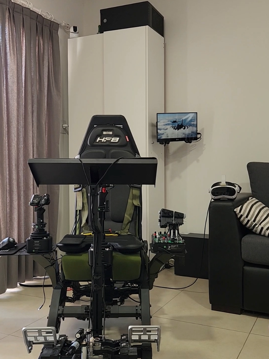 @Fisa nos muestra su setup PRO para combatir en DCS con el cockpit de @NextLevelRacing | Sim Racing adquirido en www.irondrivertienda.com.ar Conseguí todo en Irondriver! lideres en innovación #f16 #simulation #nextlevel #simulador #flightsim 