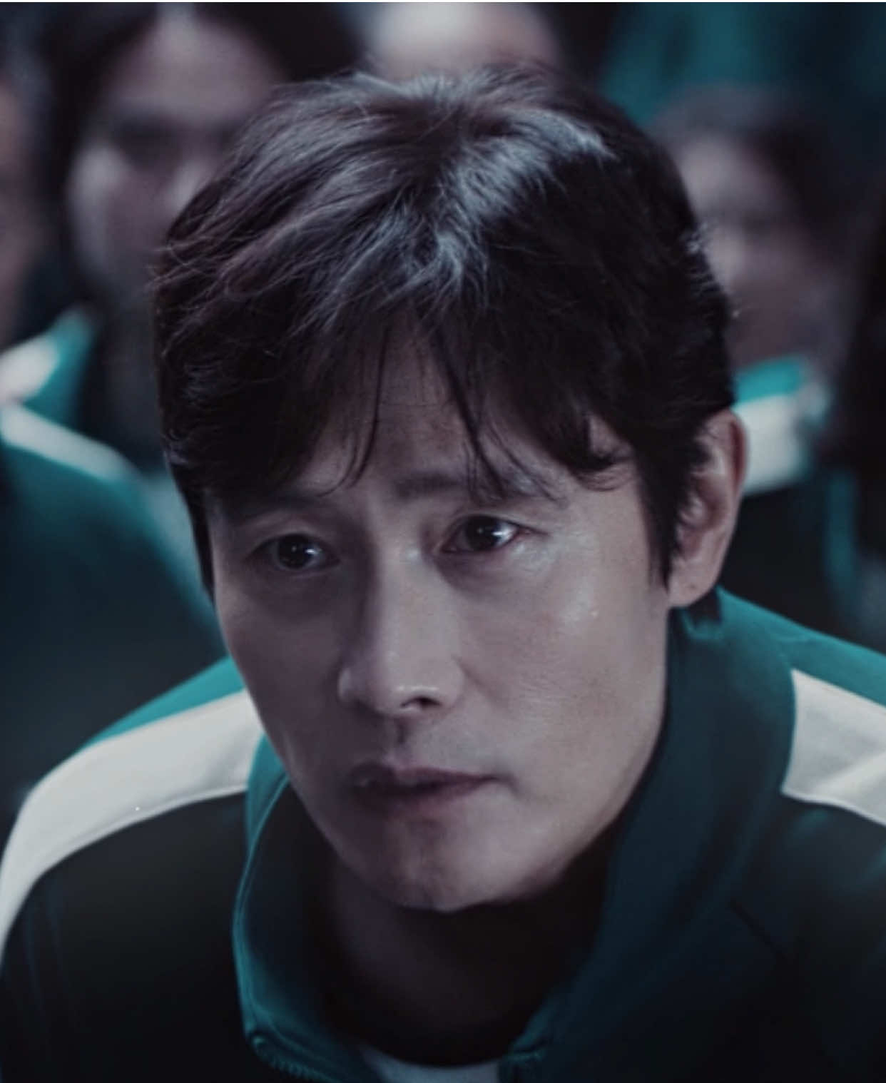 he looks so much like mads mikkelsen  #squidgame #squidgame2 #squidgamenetflix #frontman #leebyunghun #fyp 