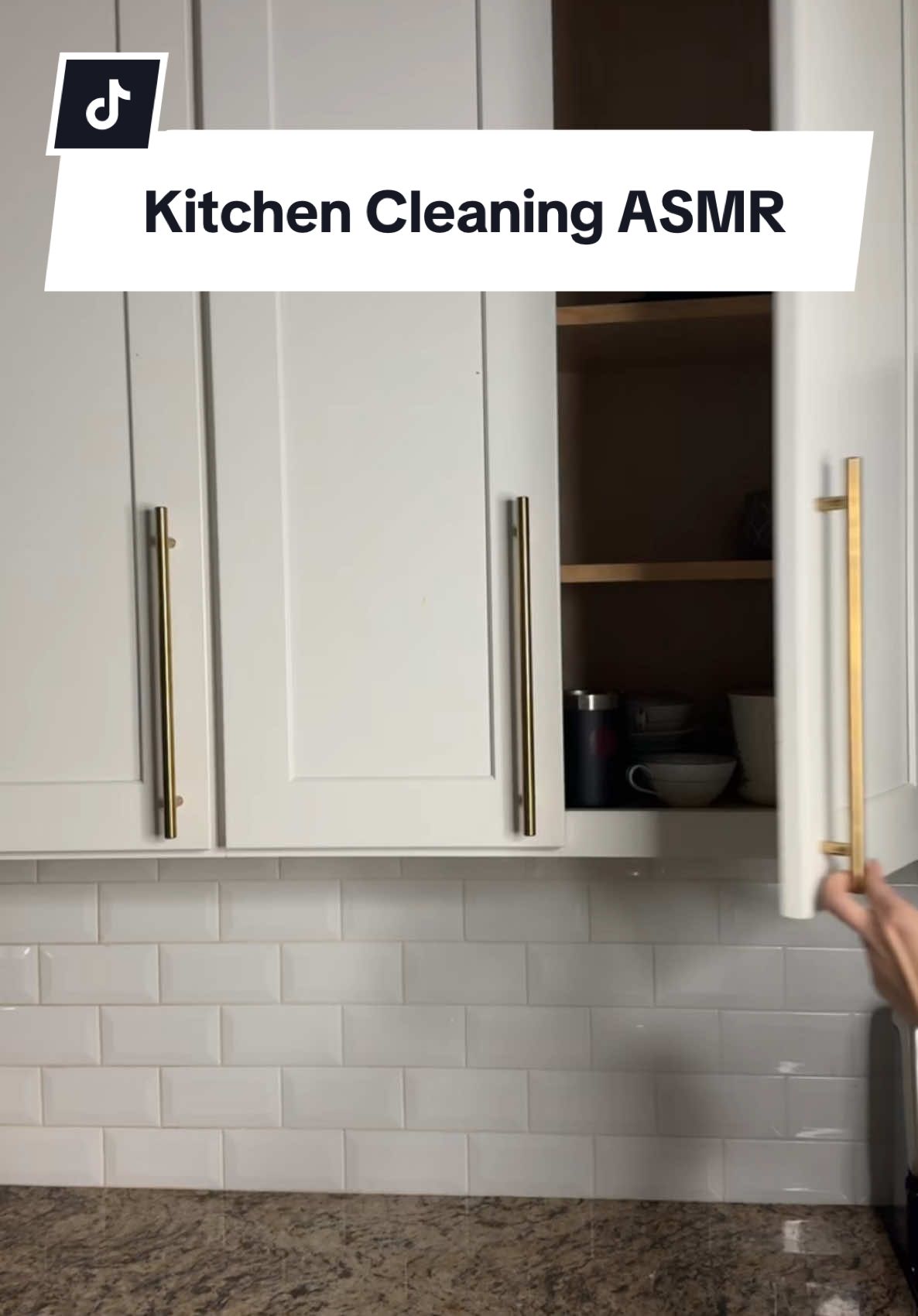 Part 2 | End of the year deep clean ✨ #CleanTok #creatorsearchinsights #cleaningASMR #kitchencleanasmr #kitchencleaning #endoftheyear 