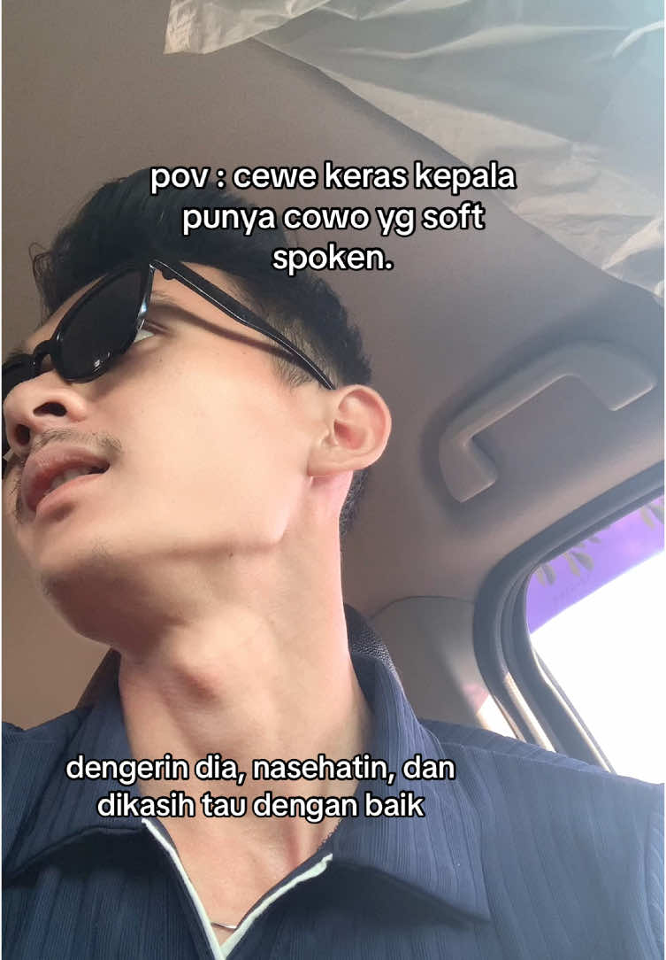 se batu apapun cewe gue, gue ga pernah kasih makan ego gue dan ga pernah mau turutin kemauan dia disaat lagi emosi, karena gue tau apa yg bikin dia tenang🫂 meskipun endingnya dia tetap nangis