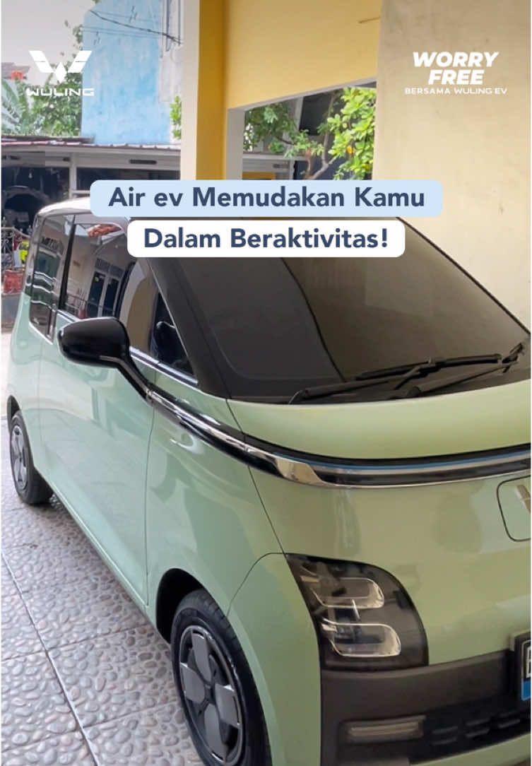 Aktivitas harian jadi lebih mudah bersama Air ev! Seperti @afridapertiwi, ibu rumah tangga ini yang Worry-Free setiap antar jemput anak sekolah karena naik Air ev yang punya body compact, jadi bisa sat-set melewati jalan sempit dan mudah parkir. Yuk, miliki Air ev sekarang dengan klik link di bio! #WulingMotors #DriveForABetterLife #DriveForAGreenLife #Airev