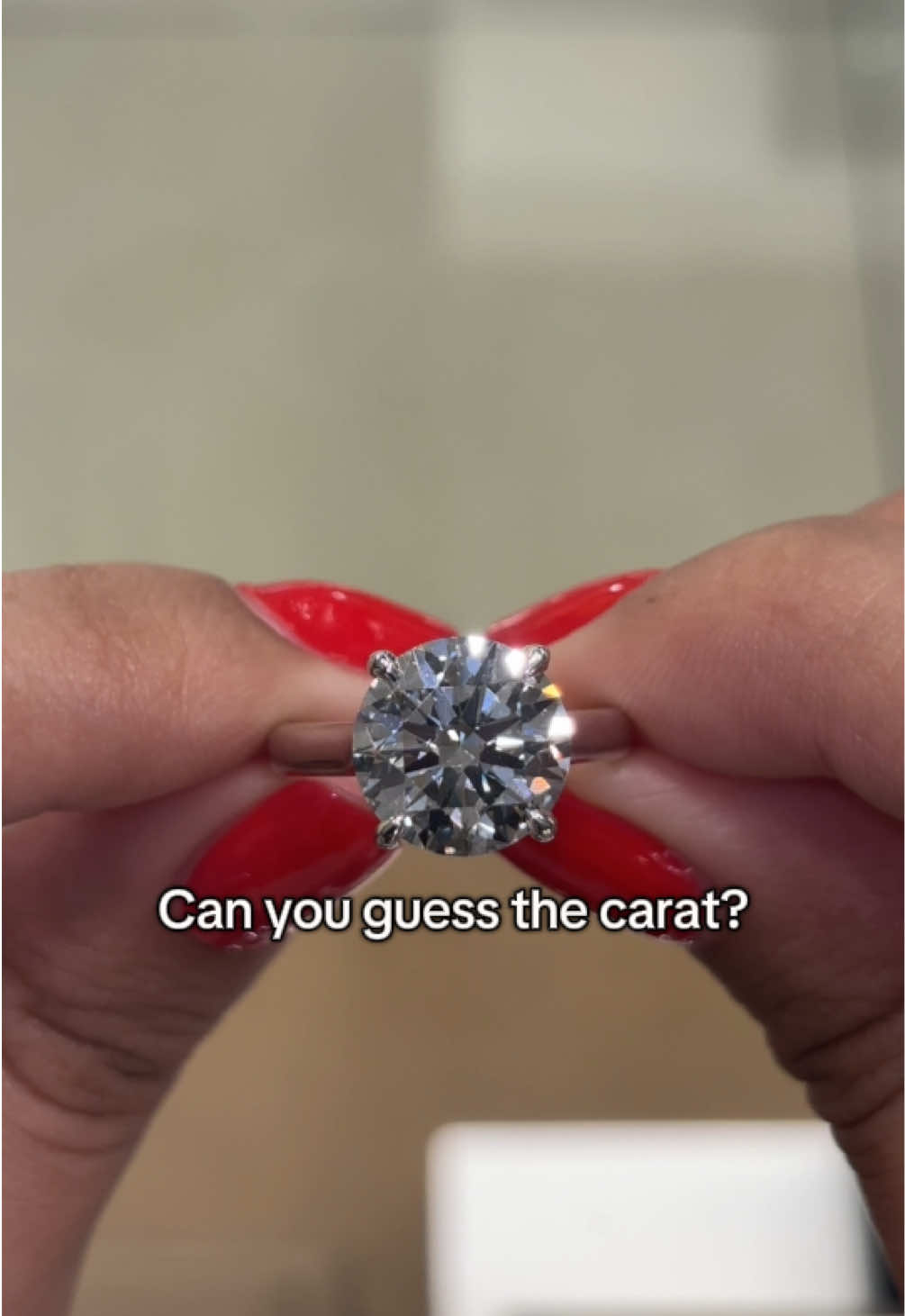 Let us know below👇🏼 #rounddiamond #roundcut #roundbrilliantcut #rbc #roundengagementring #engagementring #diamondring #sayyeswithtajjewels 