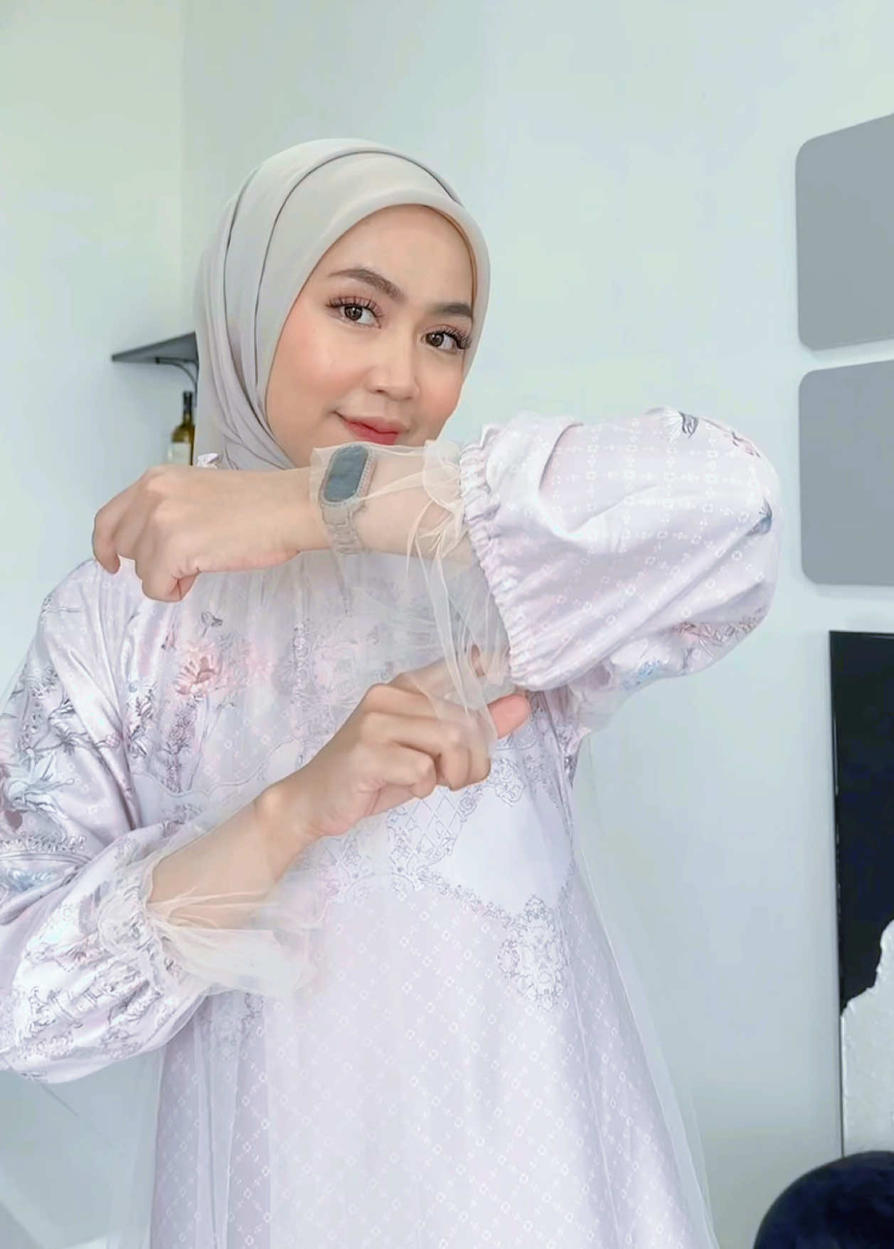 Satu kata buat dress Nadine #dresskondangan #gamisbrukat #outfitkondangan #gamislebaran #dresslebaran #dresslebaran2025 #gamisceruty #fypシ゚ #fypシ゚viral 