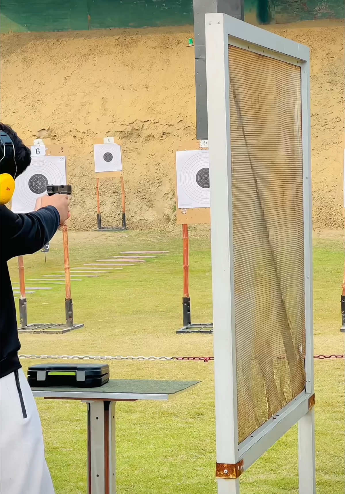 📍Lahore garrison shooting range 🙌🔥 #fyp #foryou #unfreezemyacount #viral #lgsg #shootingtime #lahore #ryk 