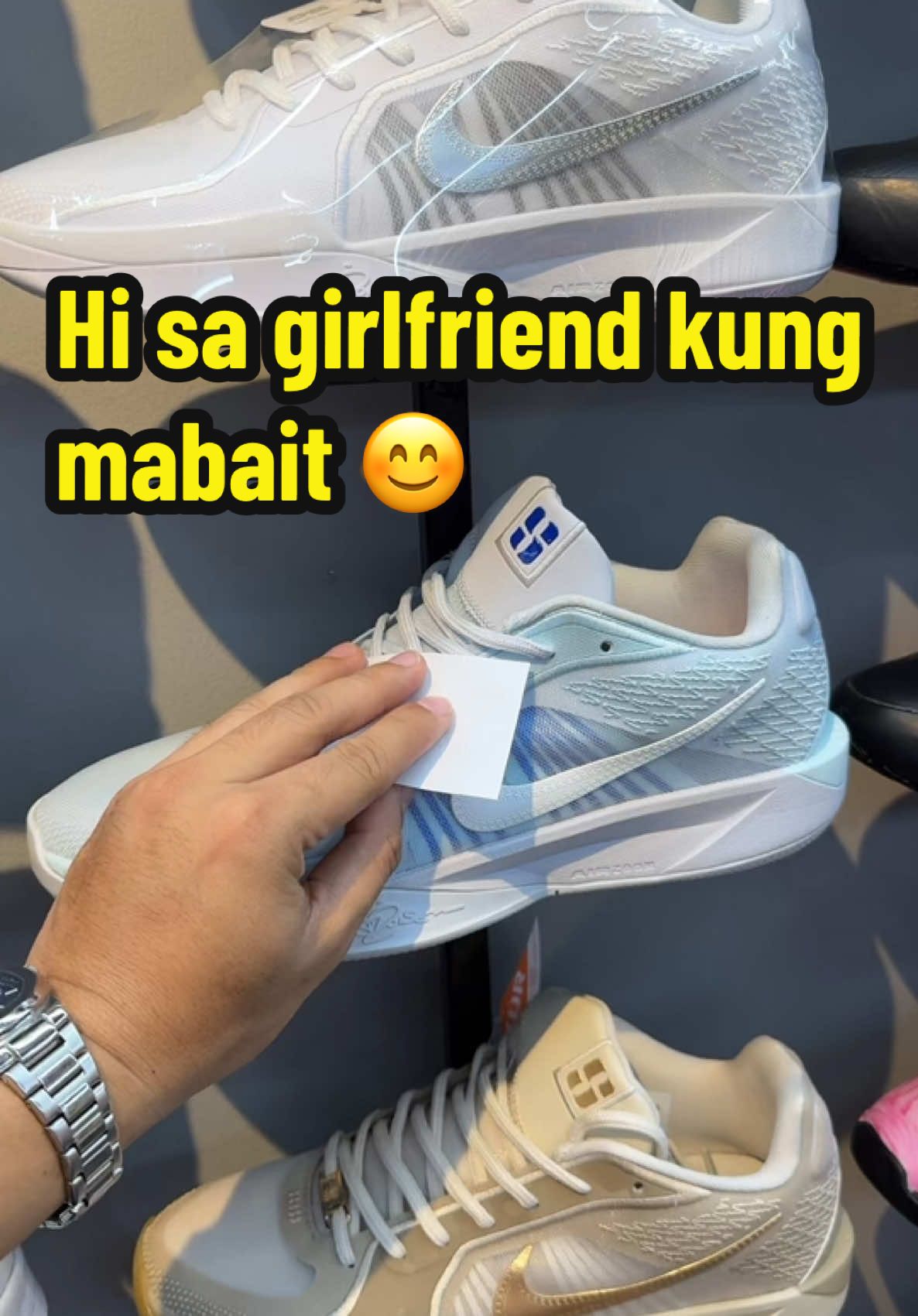 Hi sa girlfriend kung mabait 😊#fyp #shoes #mrkicks #merrychristmas 