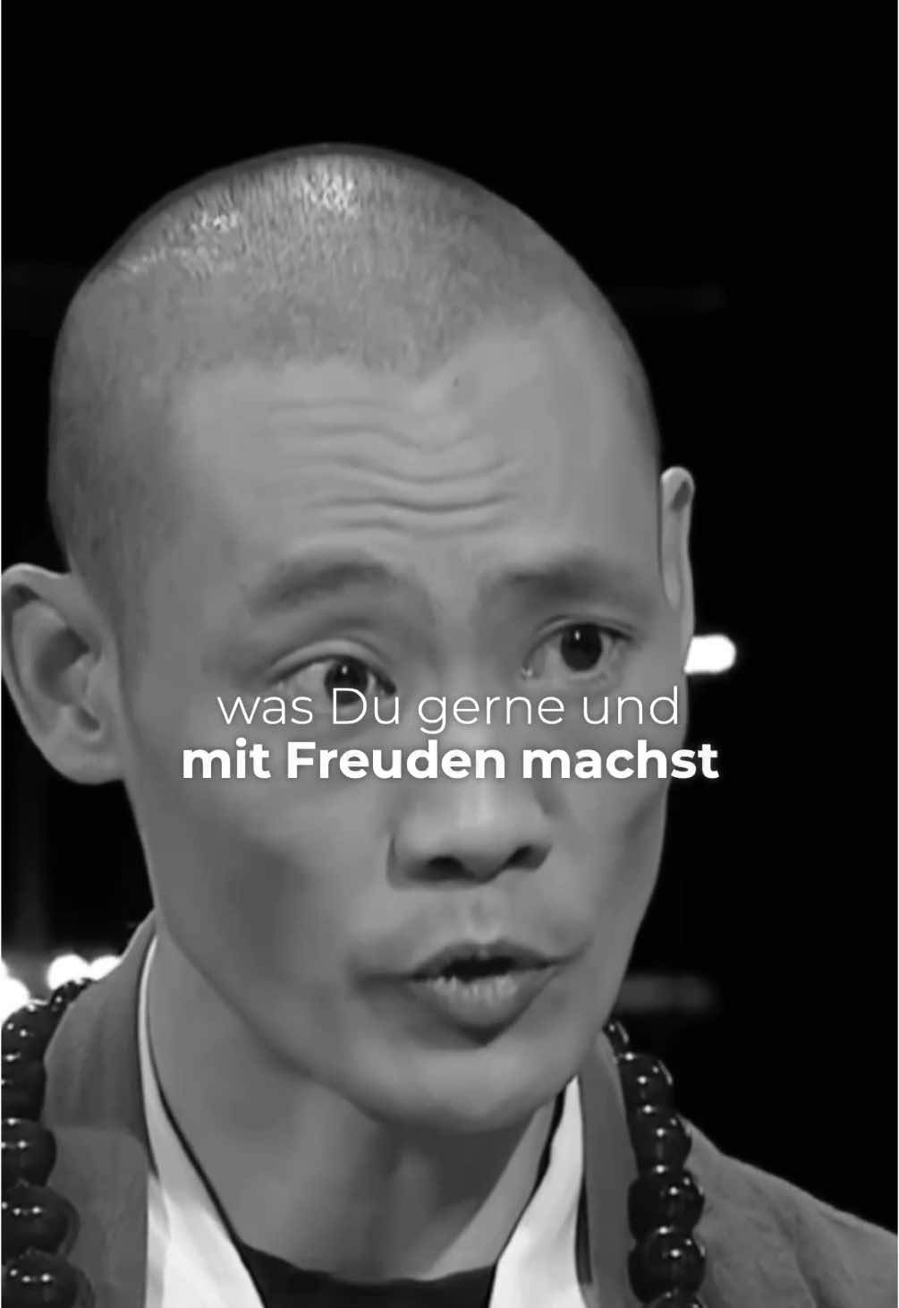 Mach es von Herzen und nicht des Geldes wegen Wenn du jeden morgen aufstehst und Freude empfindest dann weißt du dass du auf dem richtigen Weg bist. Wenn das nicht der Fall ist, dann änder was. #motivation #selfimprovement #heart 