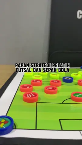 Pelatih wajib punya sihh 🔥🔥🔥   #tokosepatubolaanak #fypシ #tokoolahragajogja #kaoskakiantislip #murah #grosir #sepakbolaindonesia #originalgakharusmahal #bola #avasportivo #kerenbanget #fyp #katakatabola #