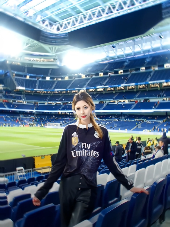 Replying to @manusia.hit4m|part2| Madridista Girls😍🤍#fyp #madrid #realmadrid #halamadrid #madridista #girls 