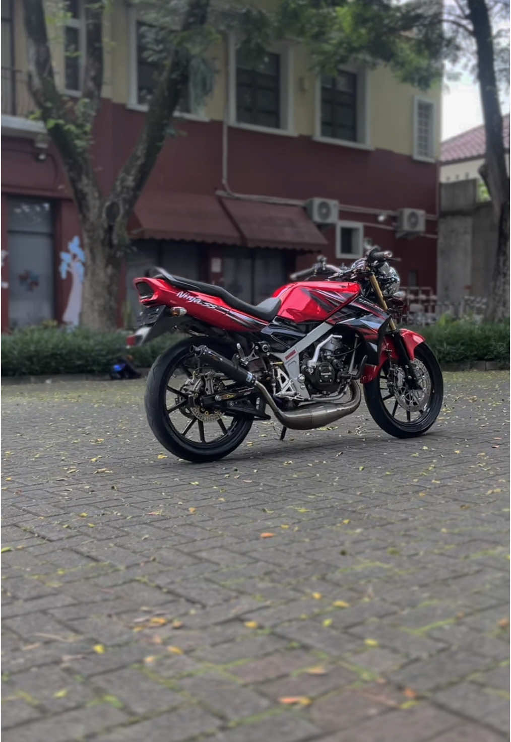 Bombe   #Ninja #ninjass #ninjassmodifikasi #ninja150ss #ninja2tak #ninja2stroke #ninja2strokes #ninjagank #ninjamodifikasi150 #ninja150modifikasi #ninjasskuning #ninjassmerah 