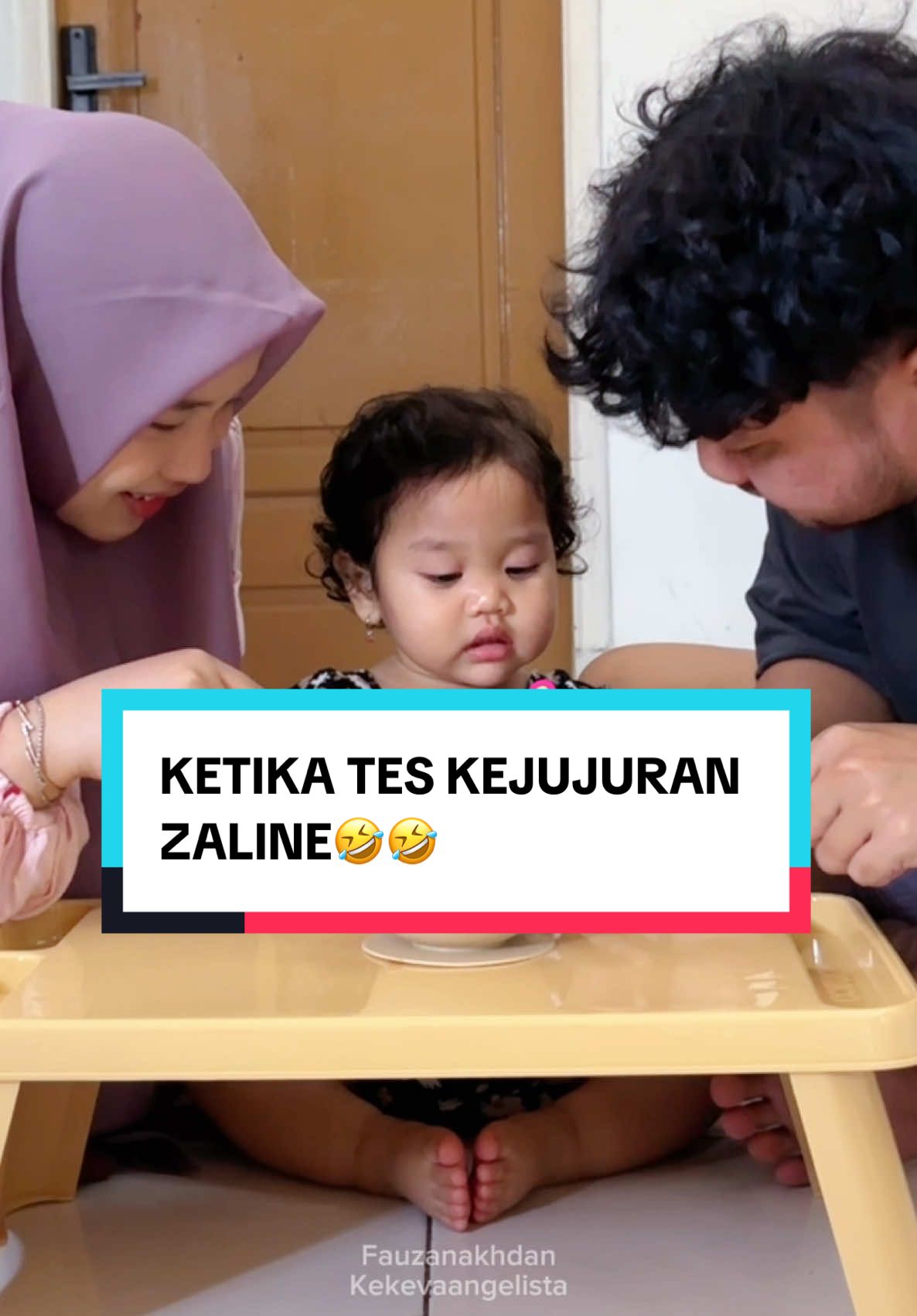 Zaline jujur apa ga ni onty om online?🤣🤣 #ojankeke #fyp #fypシ゚ #foryou #suamiistri #funnyvideos #pasutrikocak #funnycouple #ngakak #trendingtiktok #masyaallahtabarakkallah 