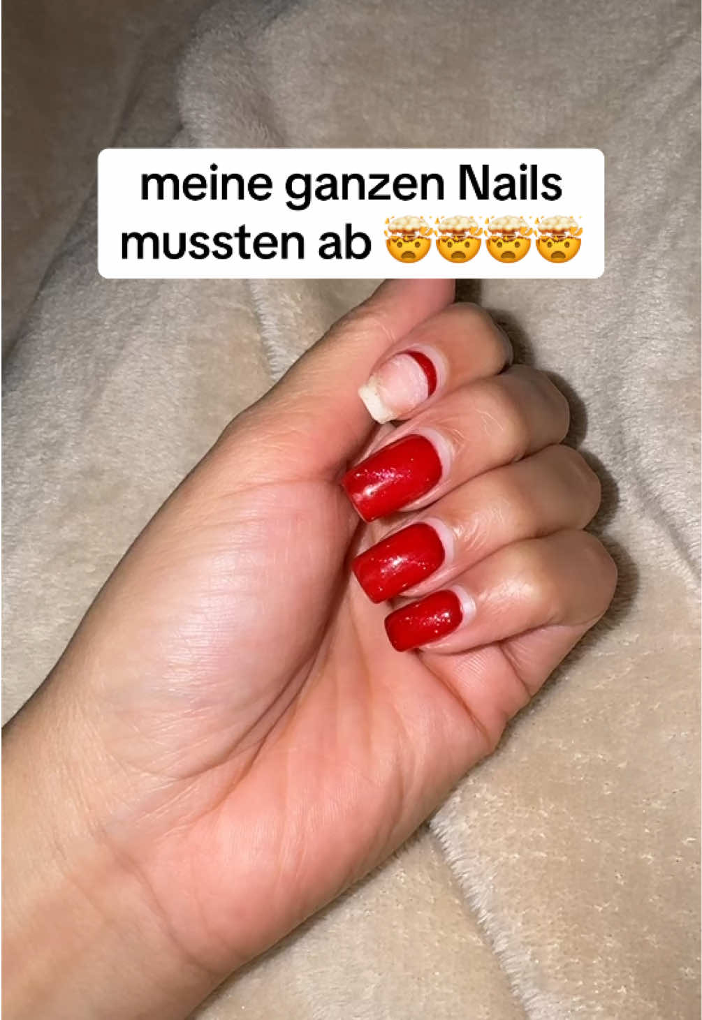 wie finden wir die?🥰🤯 #nails #nailvlog #newnails #nail 