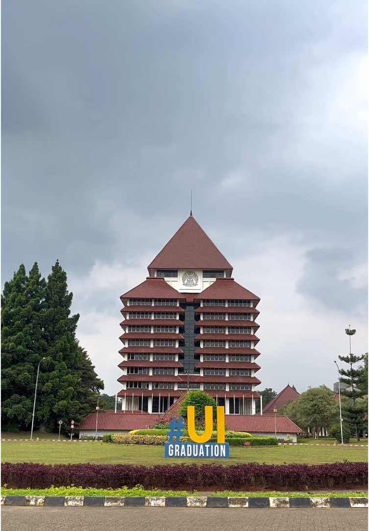 ui lagi ditinggal mahasiswanya liburan💛 #ui #universitasindonesia #depok #college #fypage 
