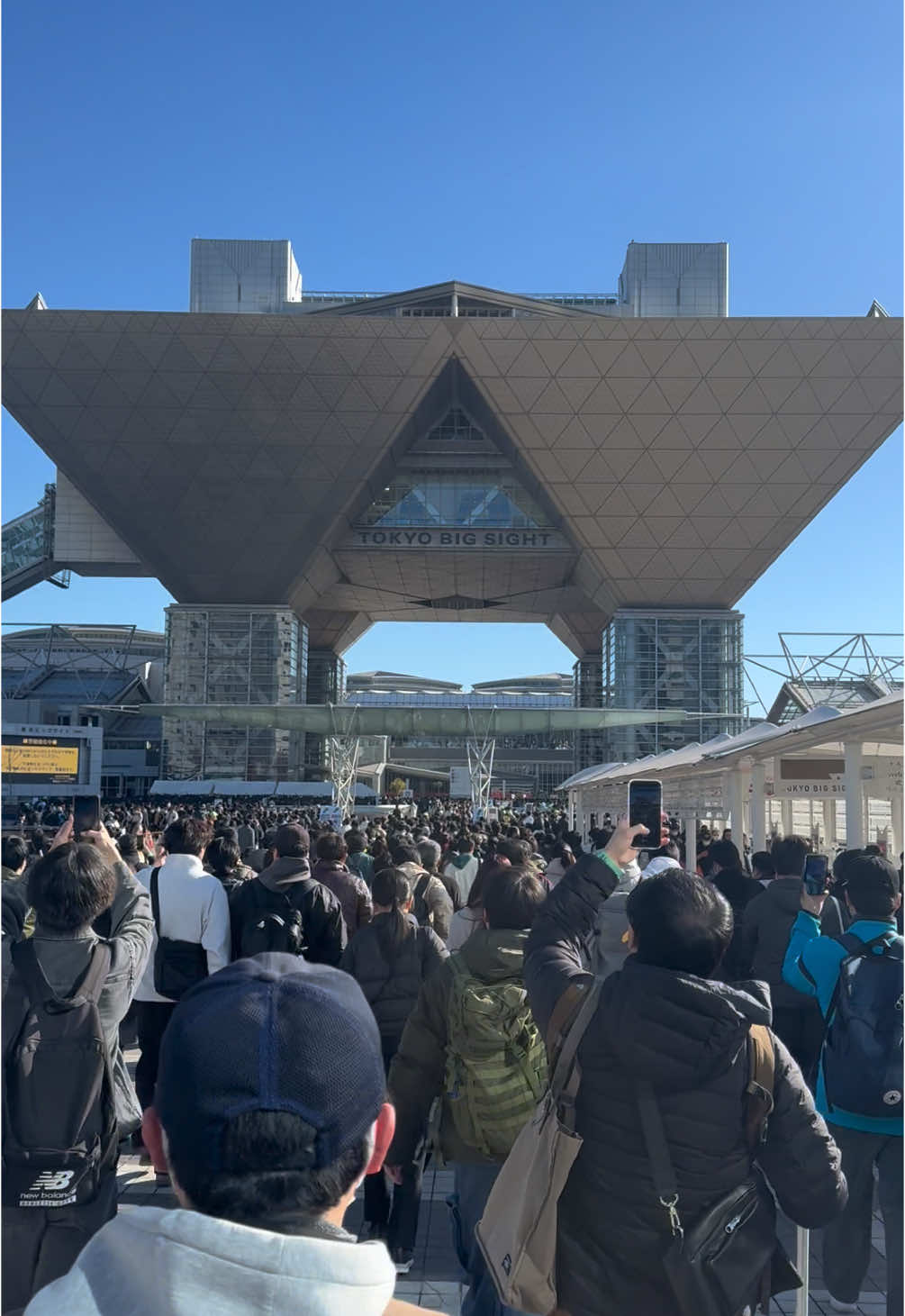 Winter Comiket 2024 - Tokyo Big Sight The forst day of this year Comiket! #japan #traveltiktok #anime #コミックマーケット