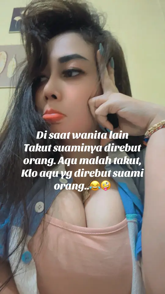 Wwkwkkwkw menyalah diri quh 🤭🤣